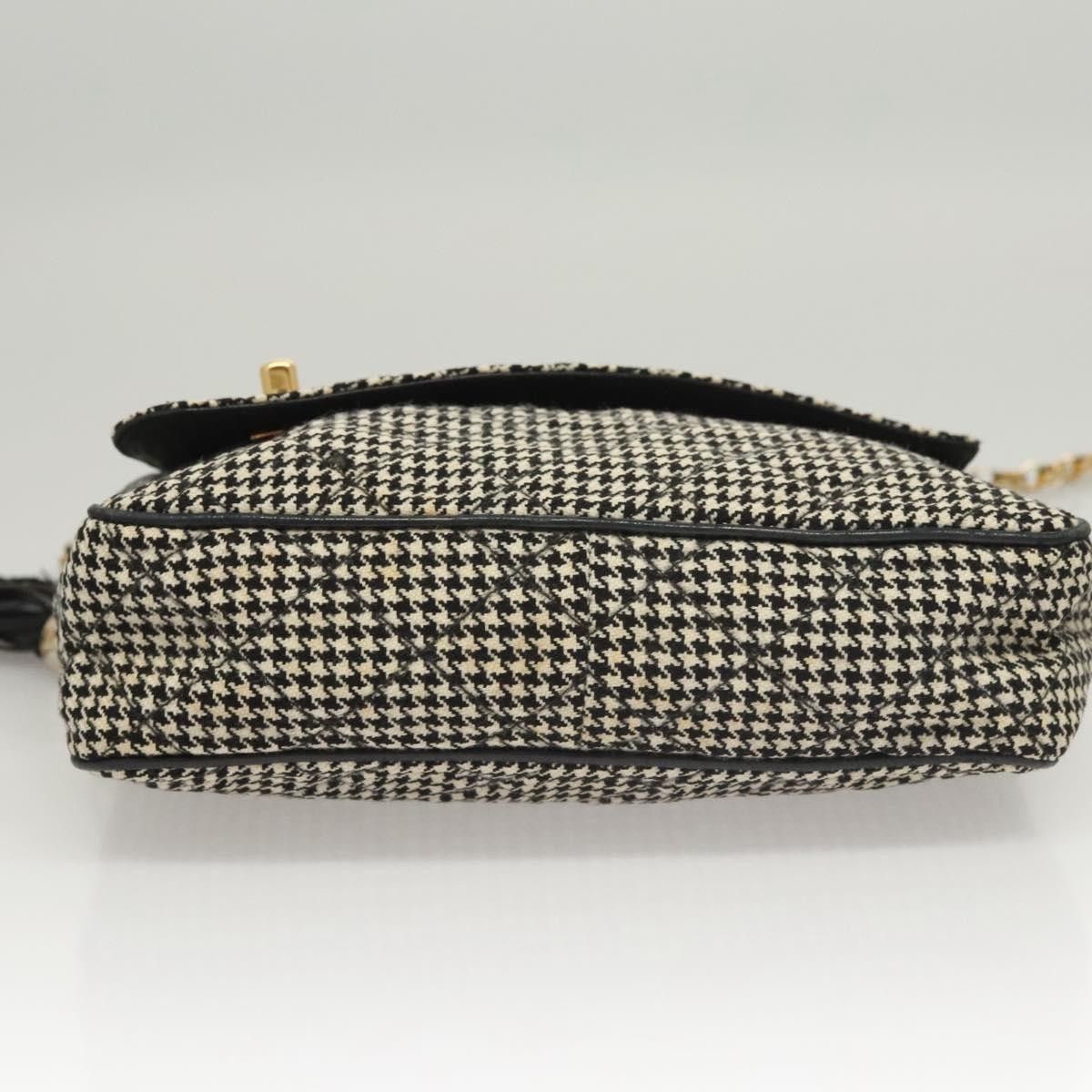 Chanel Chanel Vintage Front Pocket Camera Canvas Size ONE SIZE - 5 Thumbnail