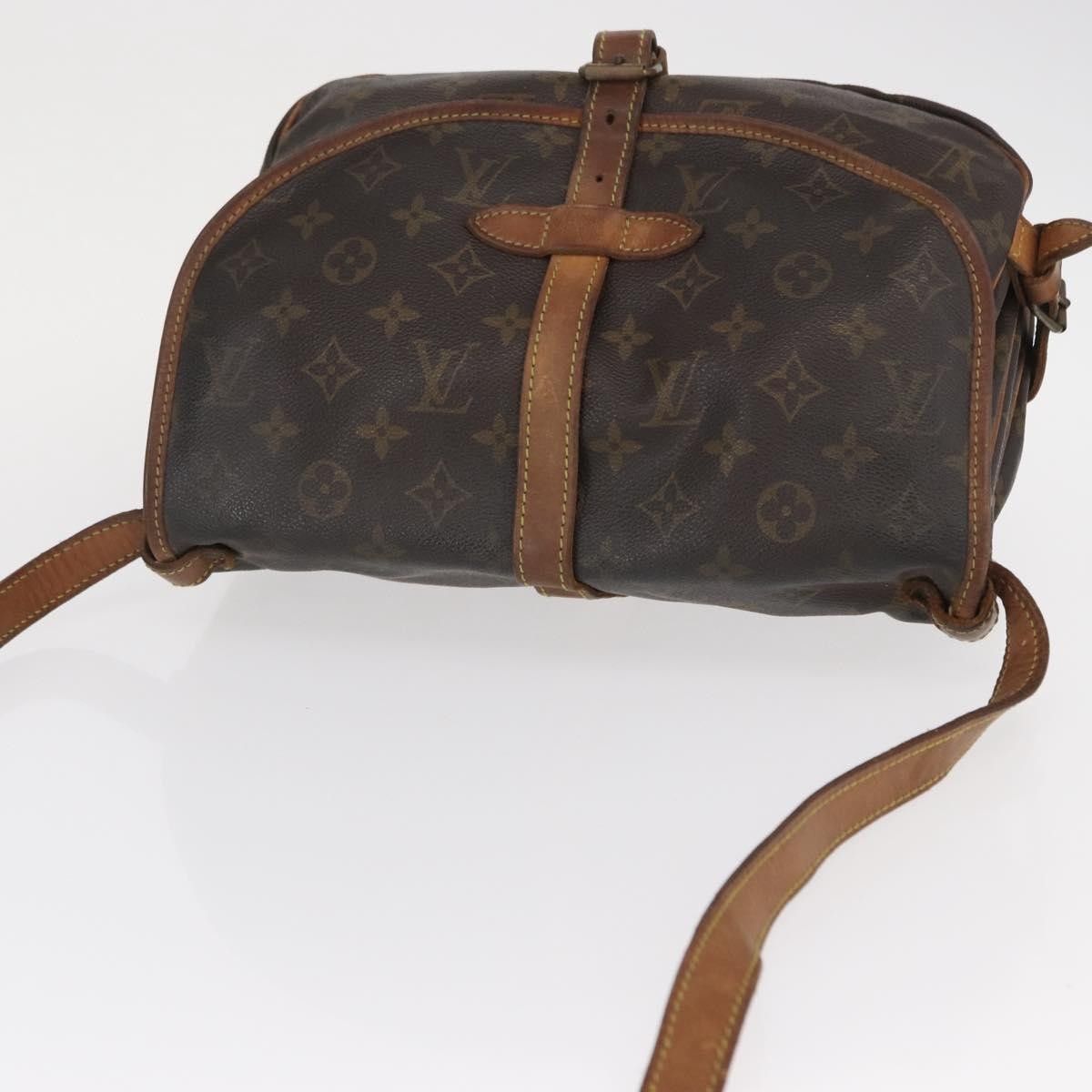 Louis Vuitton Louis Vuitton Saumur Handbag Monogram Canvas Size ONE SIZE - 18 Thumbnail
