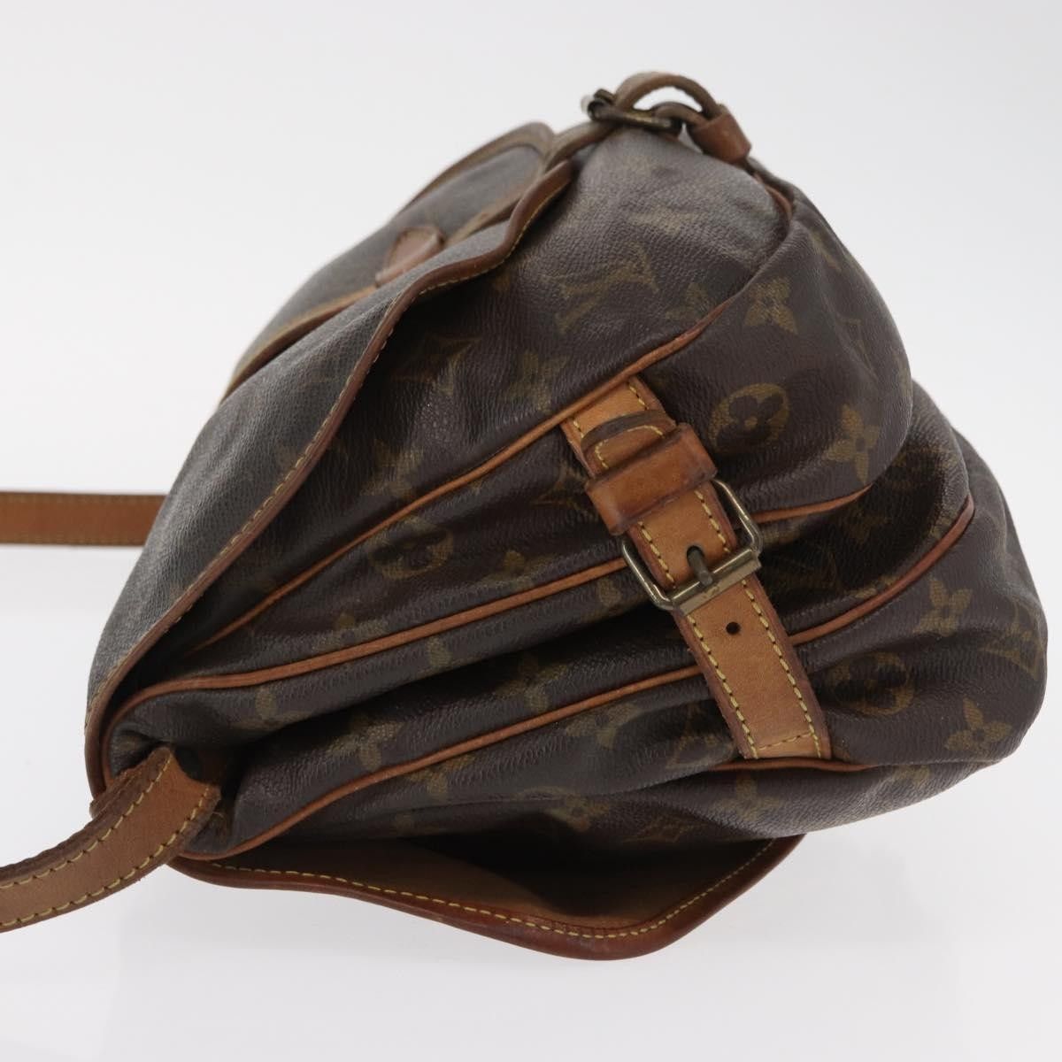 Louis Vuitton Louis Vuitton Saumur Handbag Monogram Canvas Size ONE SIZE - 4 Thumbnail