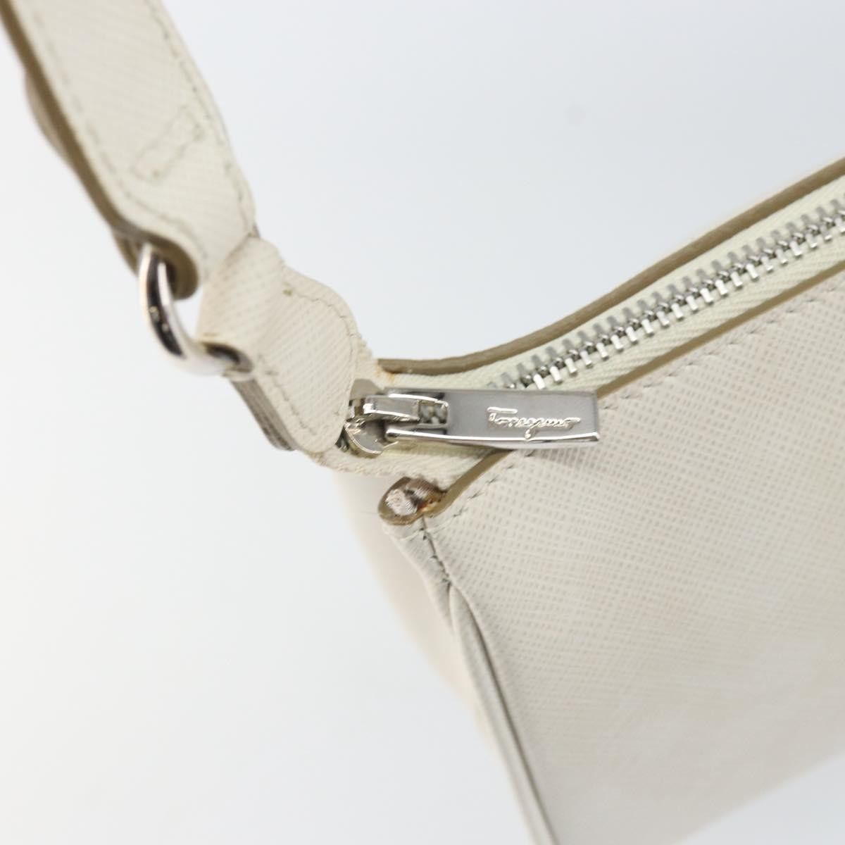 Salvatore Ferragamo Salvatore Ferragamo Gancini Shoulder Bag Leather Size ONE SIZE - 13 Thumbnail