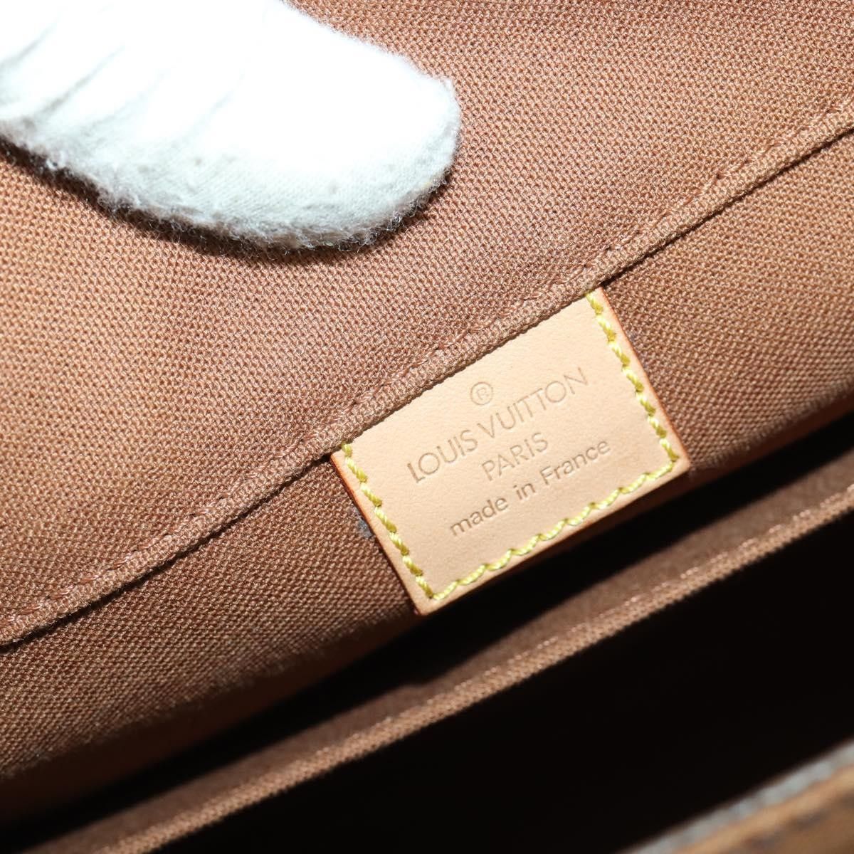 Louis Vuitton Louis Vuitton Abbesses Messenger Bag Monogram Canvas Size ONE SIZE - 6 Thumbnail