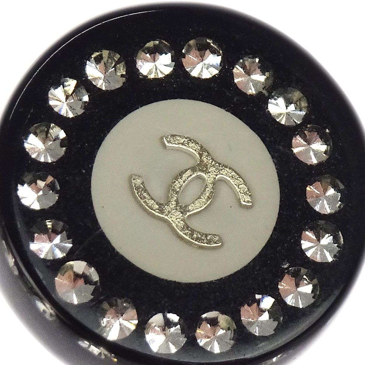 Chanel Chanel Vintage CC Round Button Clip-On Earrings Metal Size ONE SIZE - 3 Thumbnail