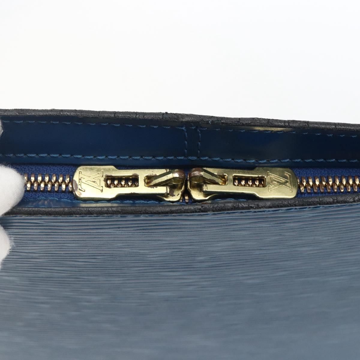 Louis Vuitton Louis Vuitton Lussac Epi Leather Size ONE SIZE - 13 Thumbnail