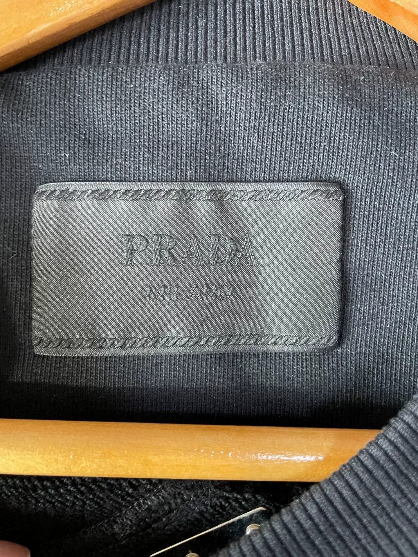 Prada Prada Triangle Logo Sweatshirt Size XL Size US XL / EU 56 / 4 - 5 Thumbnail