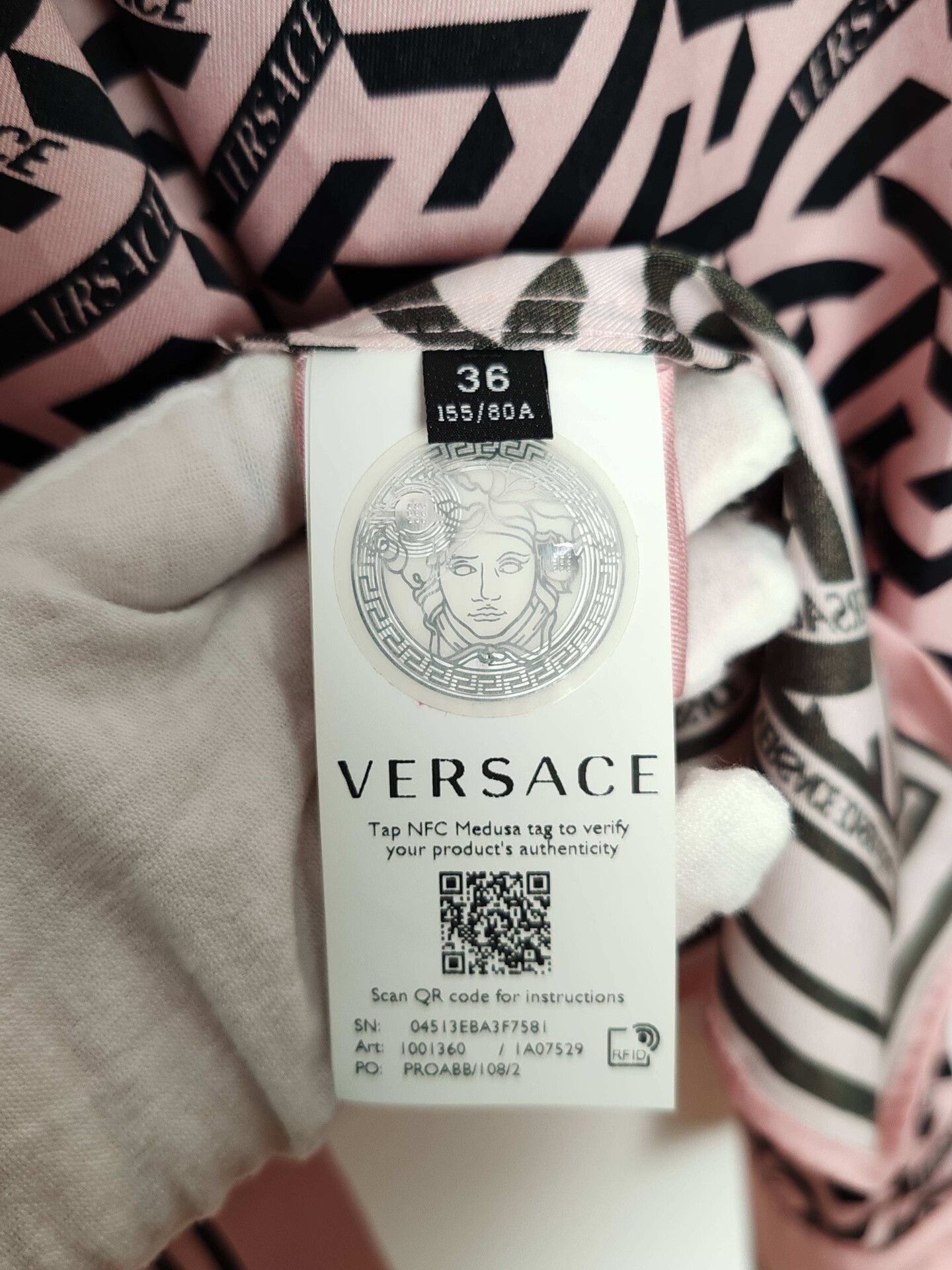 Versace Versace Logo Print Button Up Shirt Size 36 Size XS / US 0-2 / IT 36-38 - 6 Thumbnail