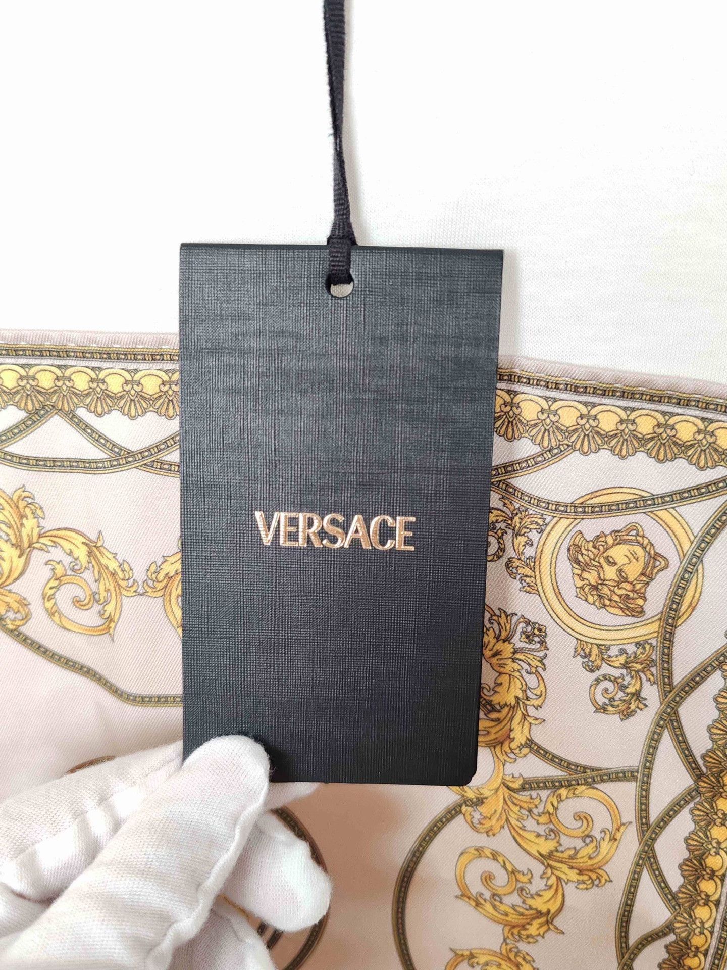 Versace Versace Floral Medusa Print T-Shirt Size IT 40 Size S / US 4 / IT 40 - 5 Thumbnail