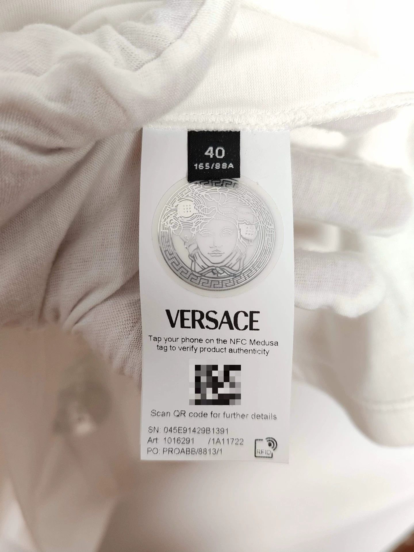 Versace Versace Floral Medusa Print T-Shirt Size IT 40 Size S / US 4 / IT 40 - 8 Thumbnail