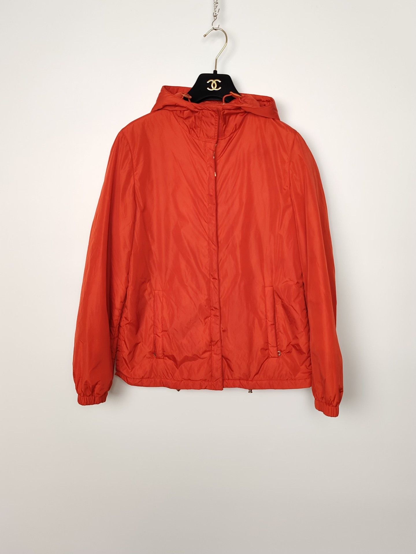 Prada Prada Red Hooded Jacket Size IT 38 Size XS / US 0-2 / IT 36-38 - 2 Thumbnail