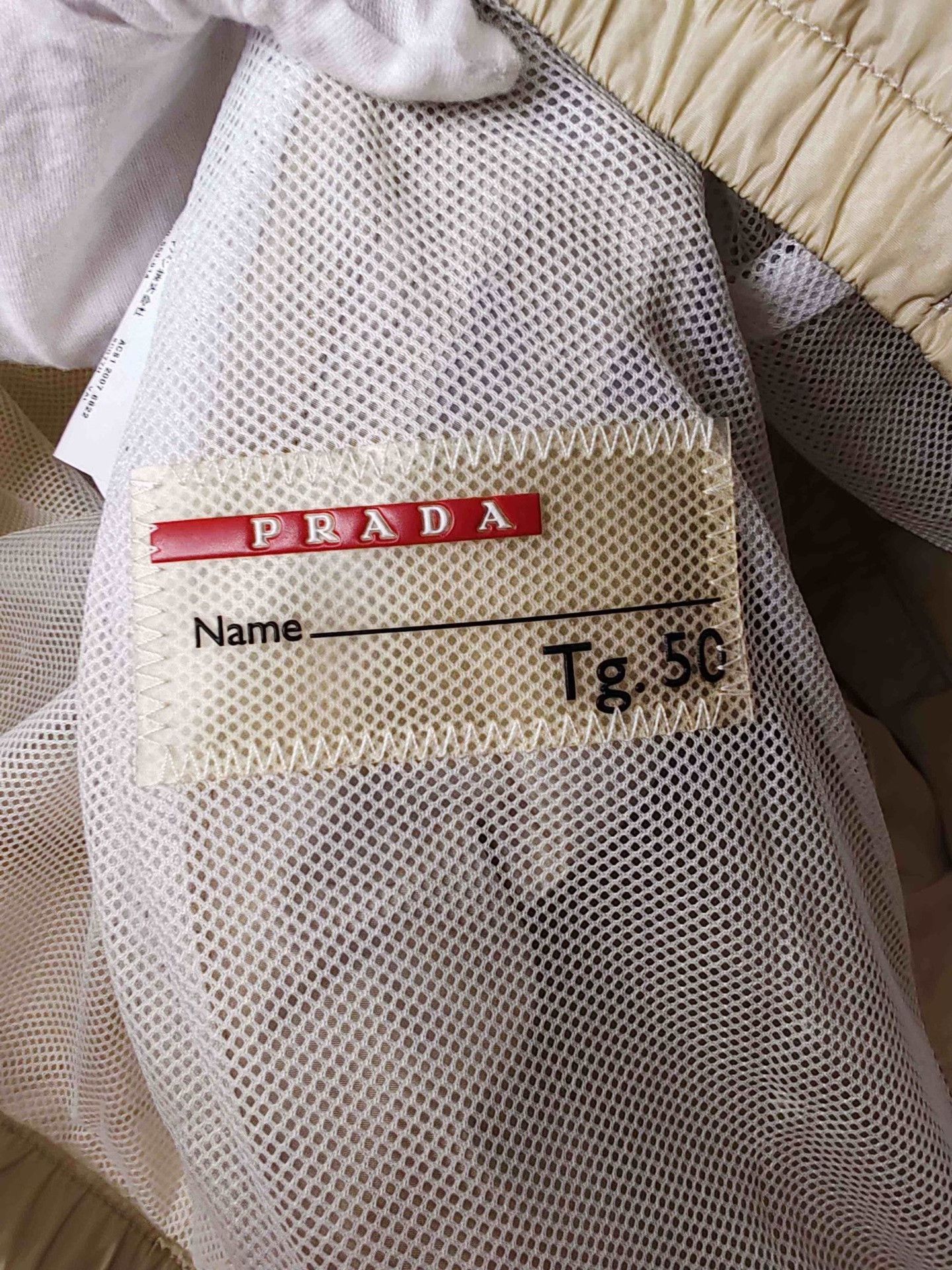 Prada Prada Nylon Light Jacket Size M Size US M / EU 48-50 / 2 - 7 Thumbnail