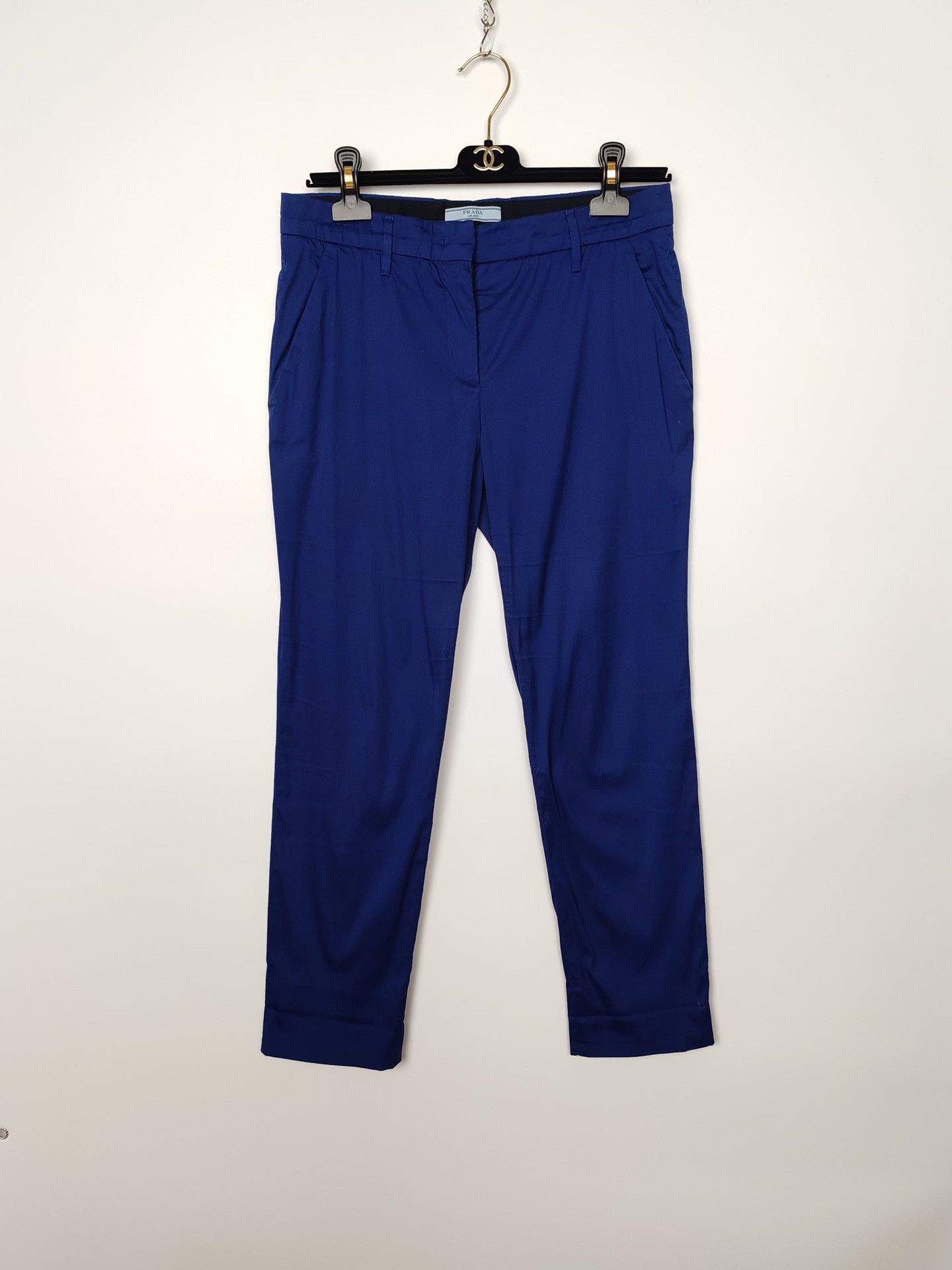 Prada Prada Logo Patch Casual Pants Size 26 Size US 26 / EU 42 - 2 Thumbnail