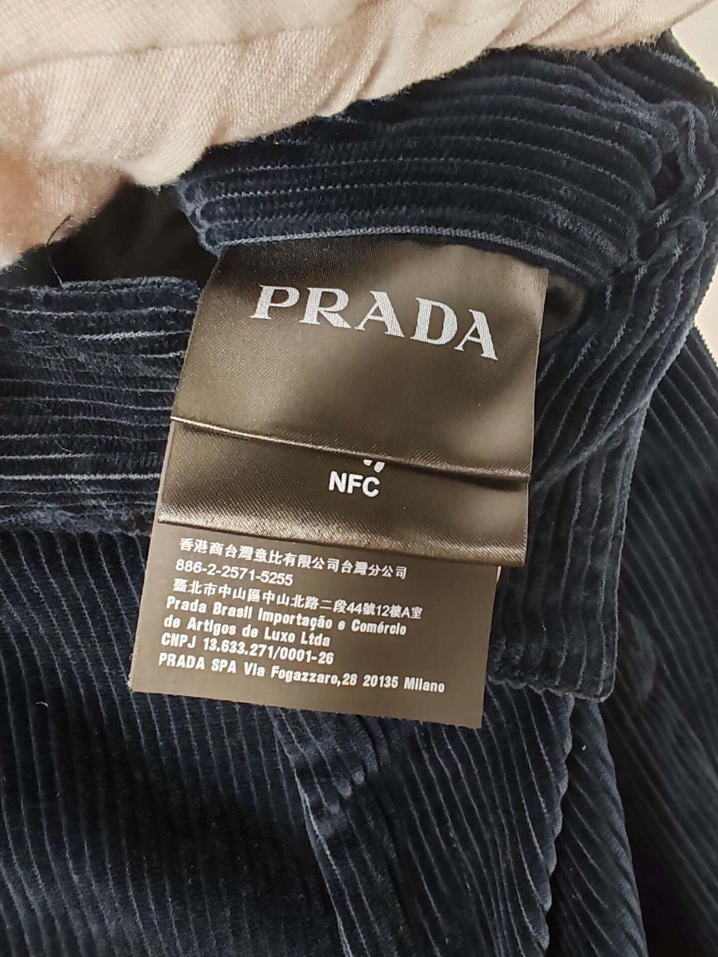 Prada Prada Triangle Logo Corduroy Pants Size 32 Size US 32 / EU 48 - 6 Thumbnail