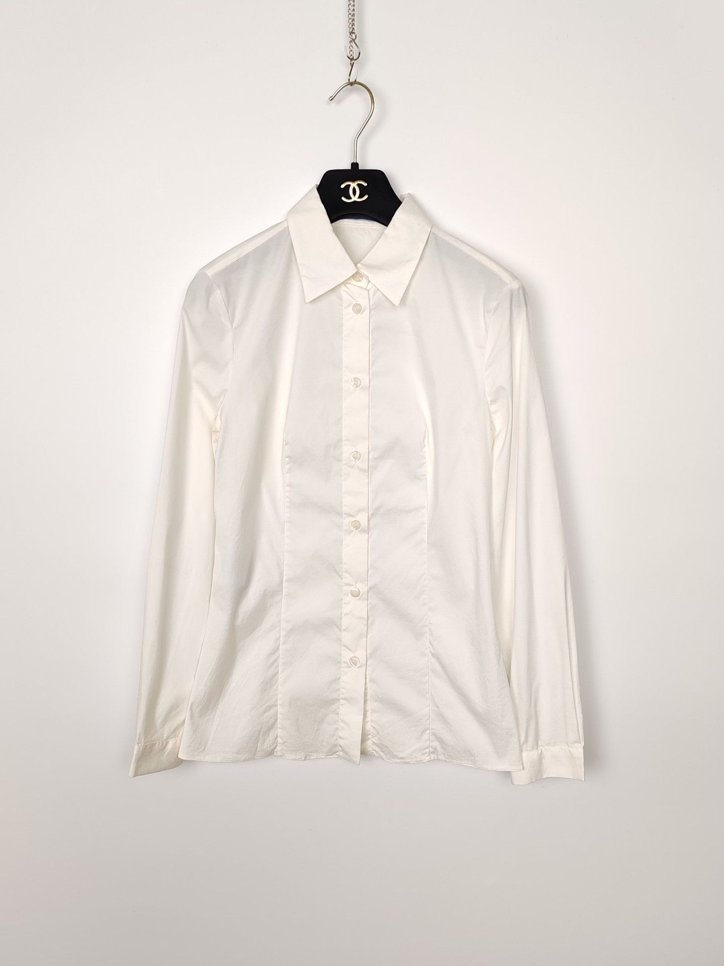 Prada Prada White Cotton Button Up Shirt Size 38 Size XS / US 0-2 / IT 36-38 - 2 Thumbnail