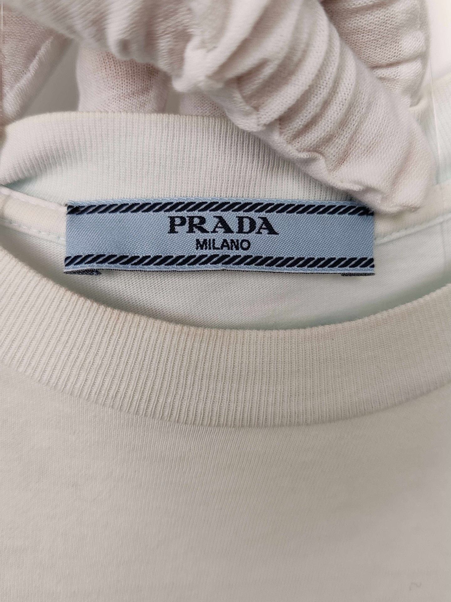 Prada Prada Triangle Logo T-Shirt Size S Size US S / EU 44-46 / 1 - 4 Thumbnail