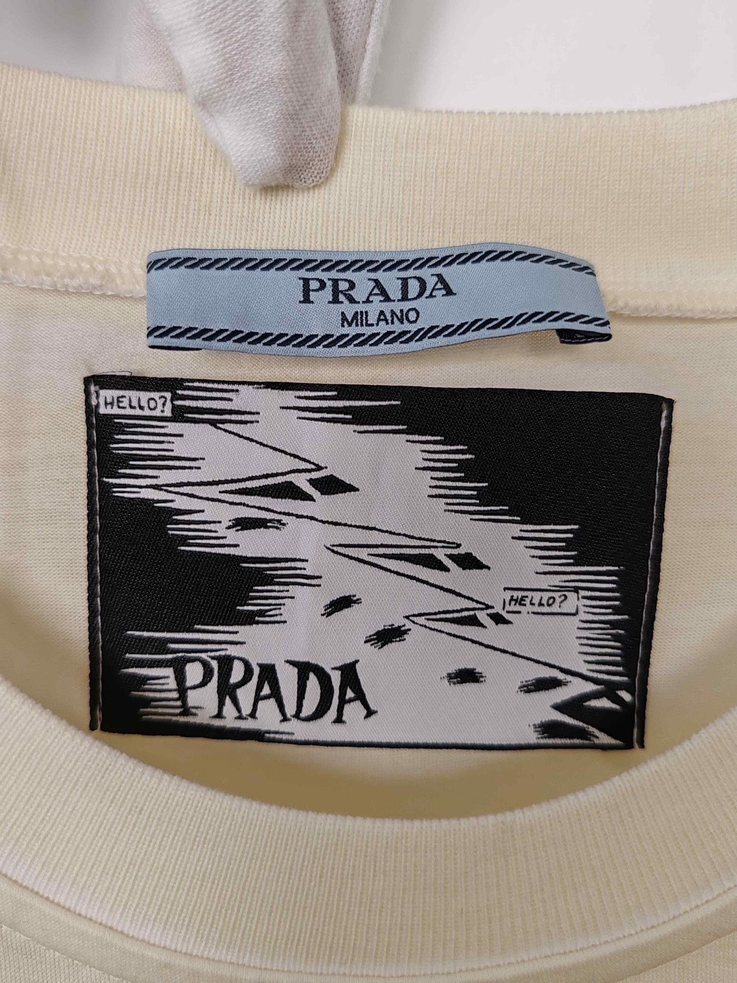 Prada Prada Comic Graphic Long Sleeve T-Shirt XS Size XS / US 0-2 / IT 36-38 - 4 Thumbnail