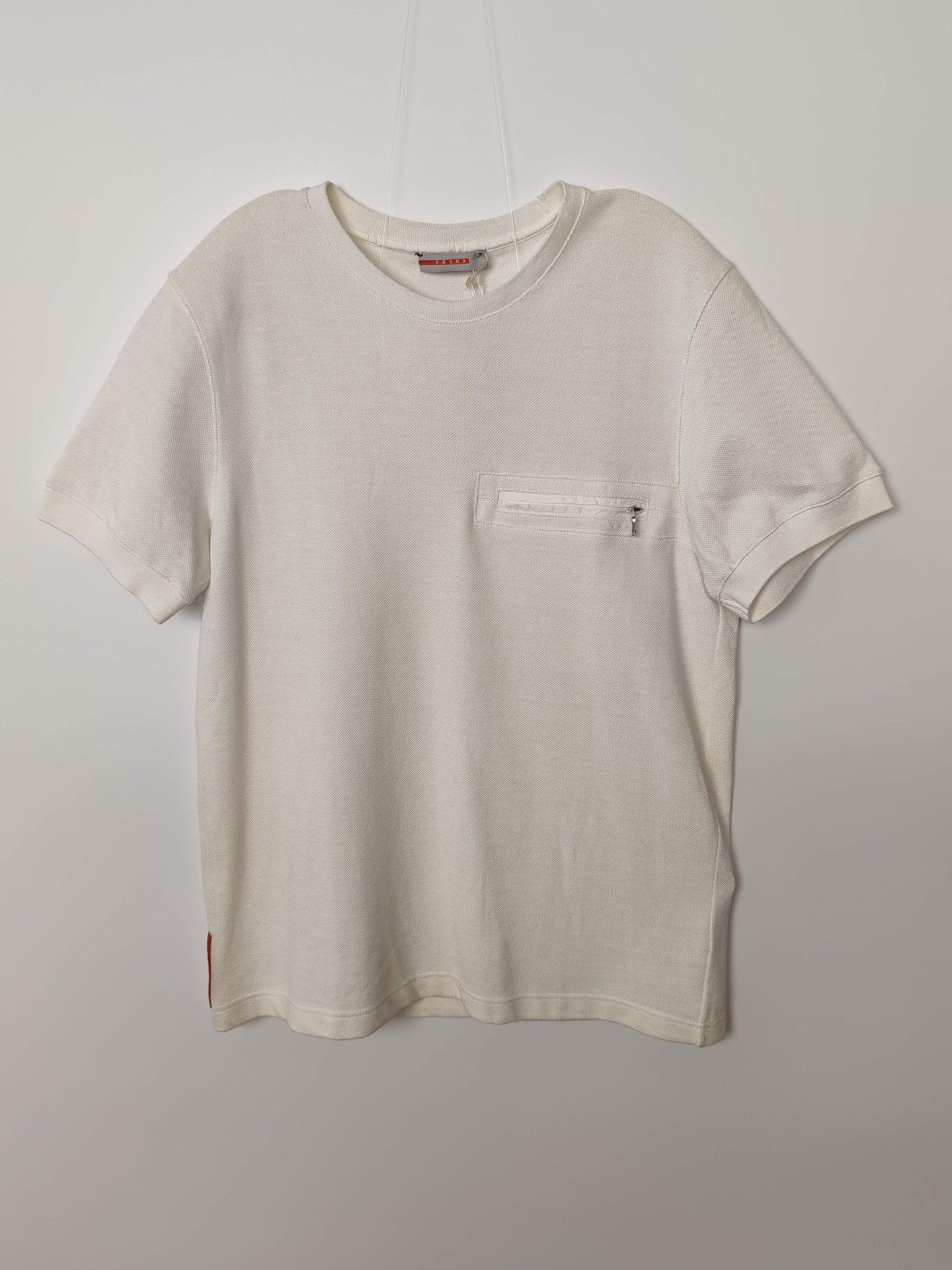 Prada Prada Zip Pocket Pique T-Shirt Size M Size US M / EU 48-50 / 2 - 2 Thumbnail