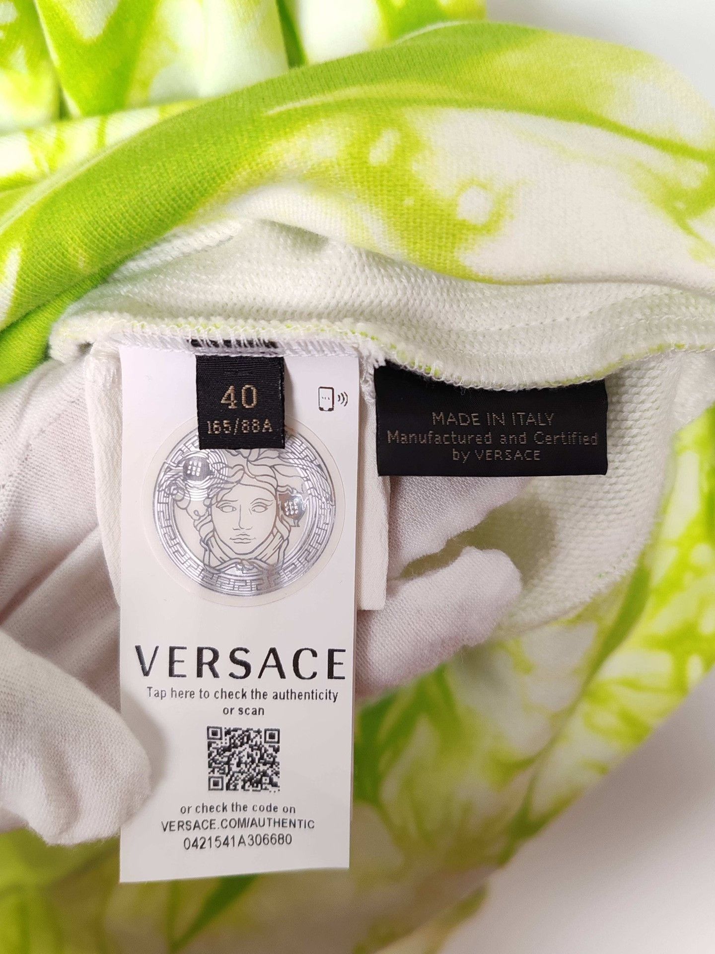Versace Versace Tie-Dye Logo Sweatshirt Size 40 Size S / US 4 / IT 40 - 6 Thumbnail