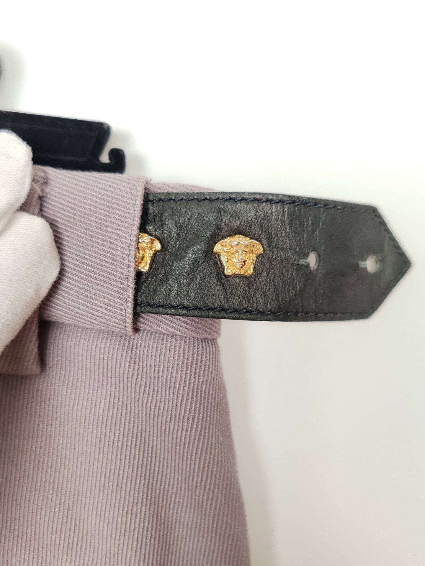 Versace Versace Medusa Hardware Casual Pants Size 32 Size US 32 / EU 48 - 5 Thumbnail
