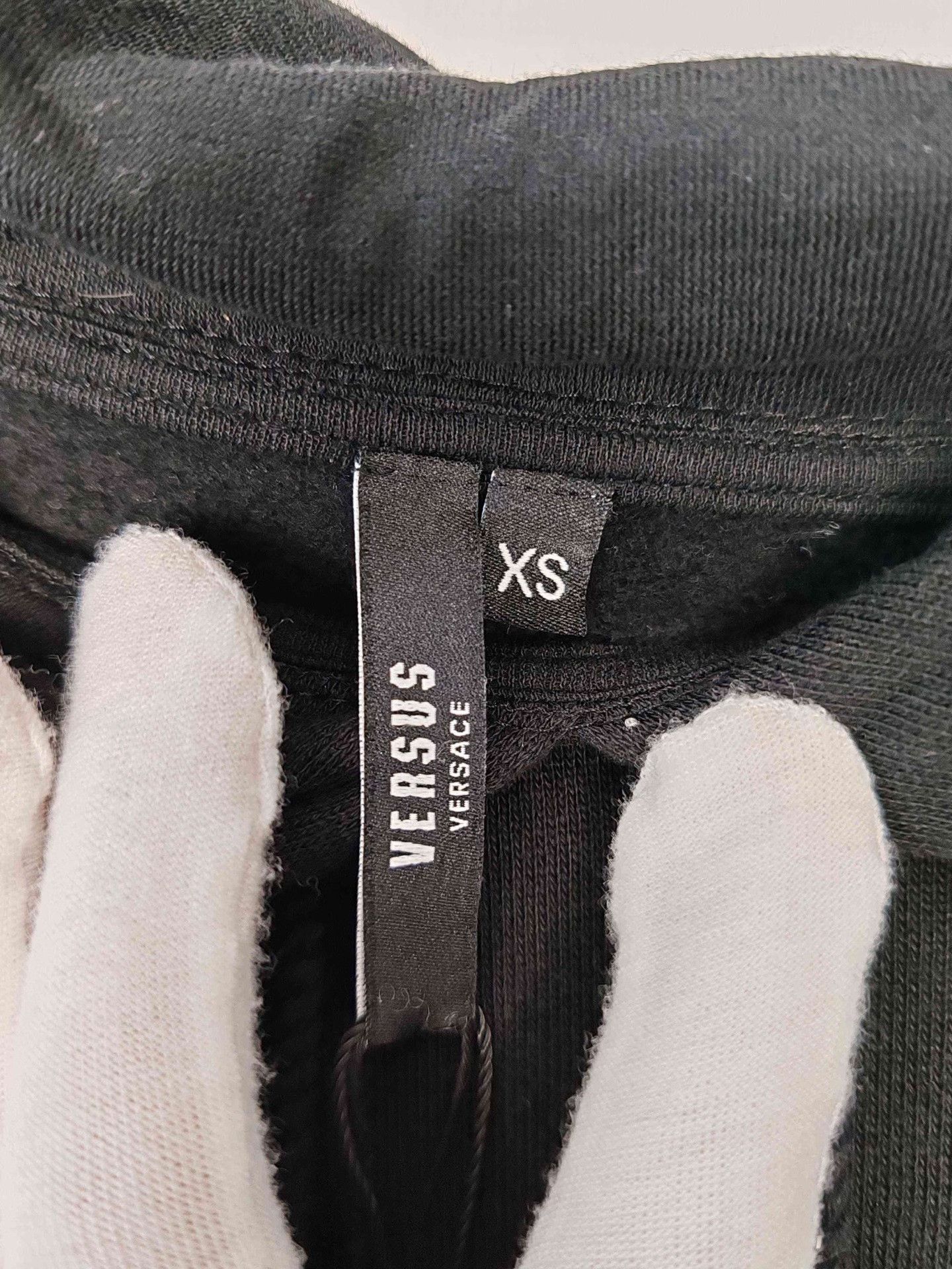 Versus Versace Versus Versace Logo Hoodie Size XS Size XS / US 0-2 / IT 36-38 - 4 Thumbnail