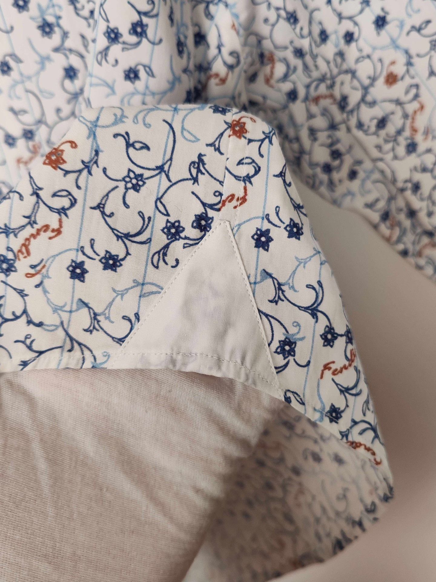 Fendi Fendi Floral Logo Print Button Up Shirt Size L Size US L / EU 52-54 / 3 - 8 Thumbnail