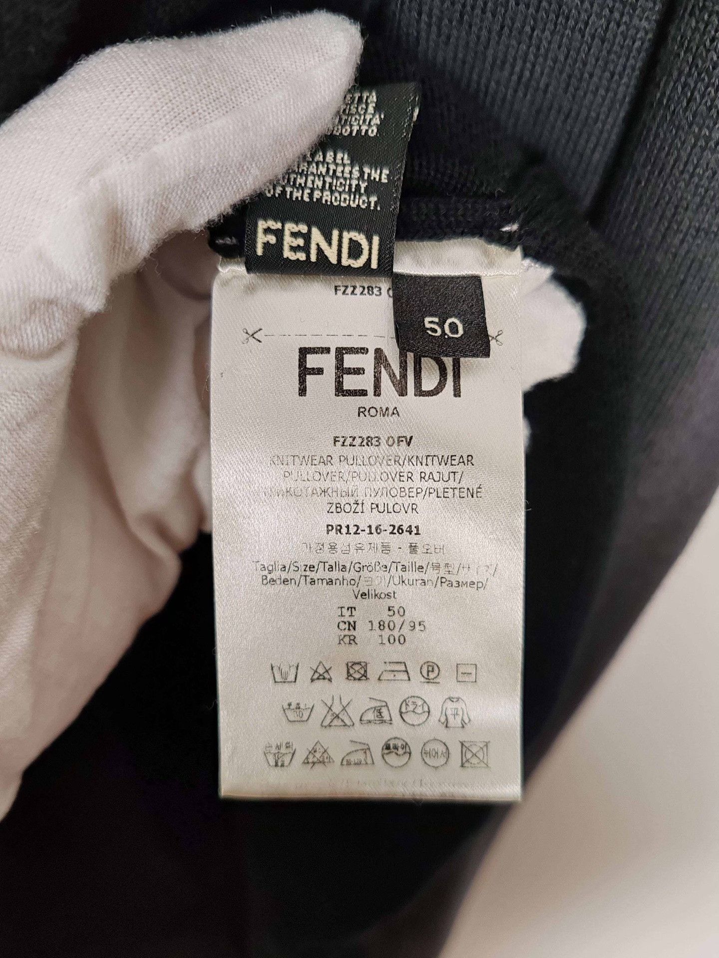 Fendi Fendi Monster Knitted Sweater Size M Size US M / EU 48-50 / 2 - 6 Thumbnail