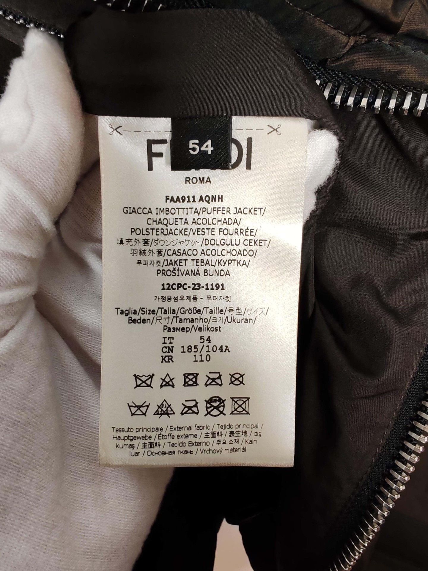 Fendi Fendi FF Logo Puffer Jacket Size 54 Size US L / EU 52-54 / 3 - 8 Thumbnail