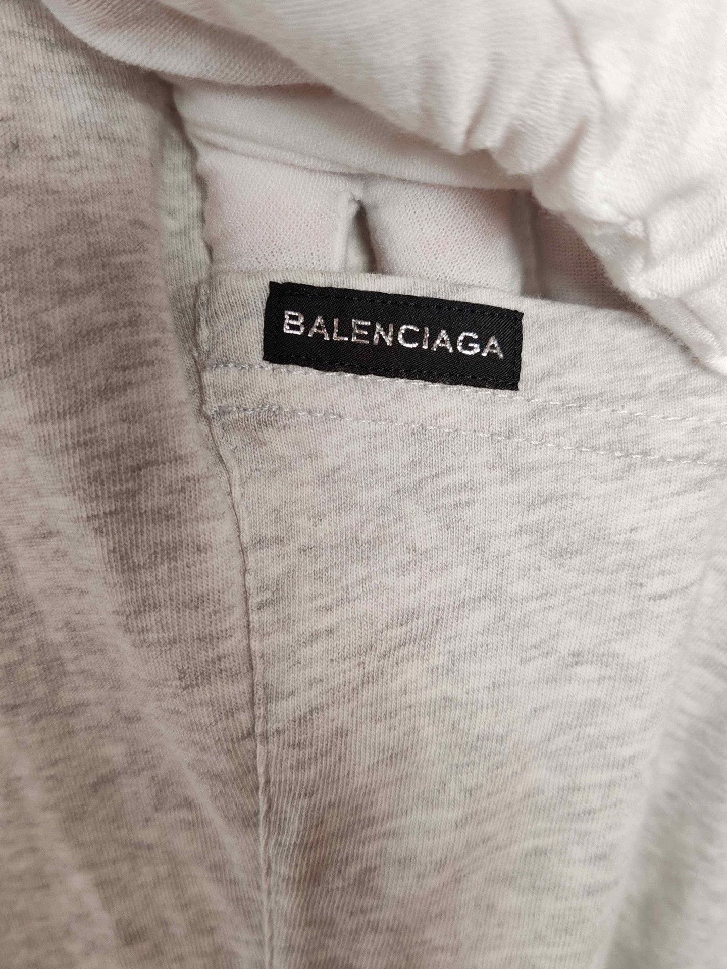 Balenciaga Balenciaga Logo Pocket Long Sleeve T-Shirt Size S Size US S / EU 44-46 / 1 - 5 Thumbnail