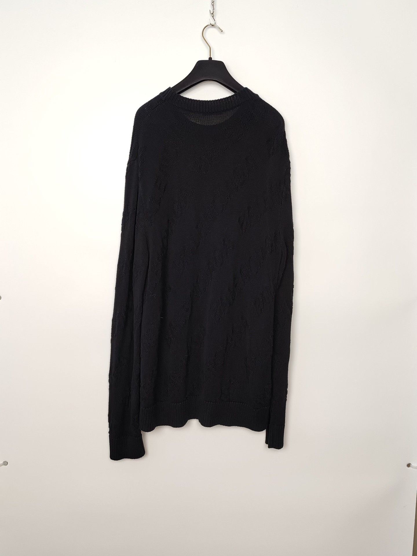 Balenciaga Balenciaga Embossed Monogram Sweater Size S Size US S / EU 44-46 / 1 - 3 Thumbnail