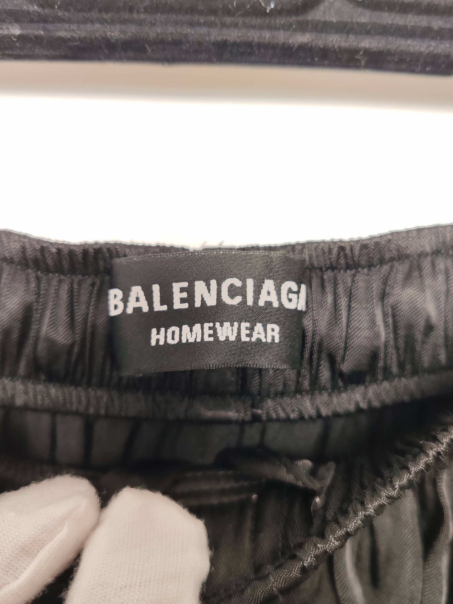 Balenciaga Balenciaga Embroidered Logo Shorts Size 44 Size US 28 / EU 44 - 4 Thumbnail