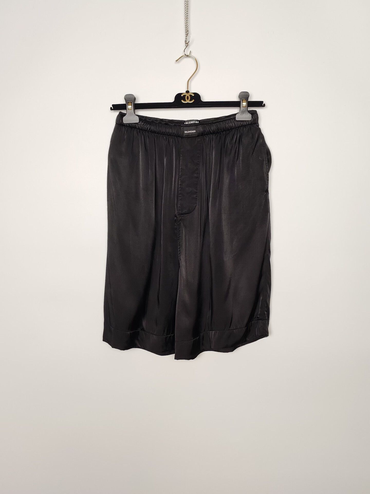 Balenciaga Balenciaga Embroidered Logo Shorts Size 44 Size US 28 / EU 44 - 2 Thumbnail