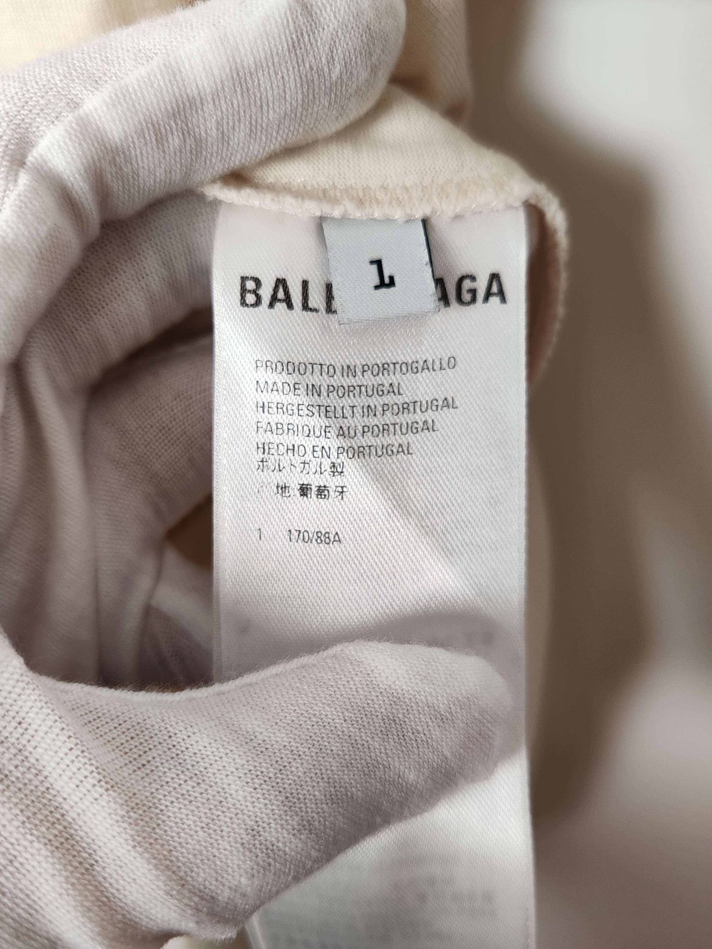 Balenciaga Balenciaga Embroidered Logo T-Shirt Size L Size US S / EU 44-46 / 1 - 6 Thumbnail