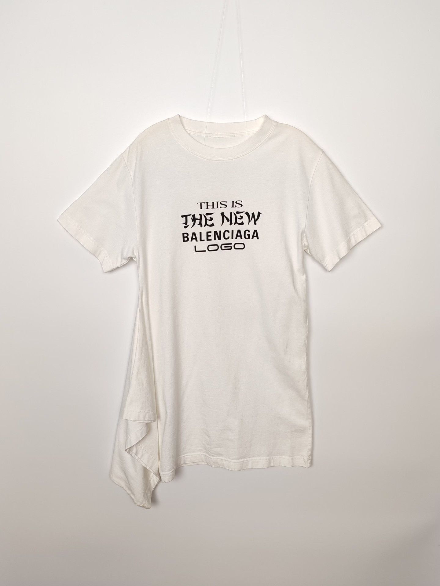 Balenciaga Balenciaga This Is The New Logo T-Shirt Size S Size S / US 4 / IT 40 - 2 Thumbnail