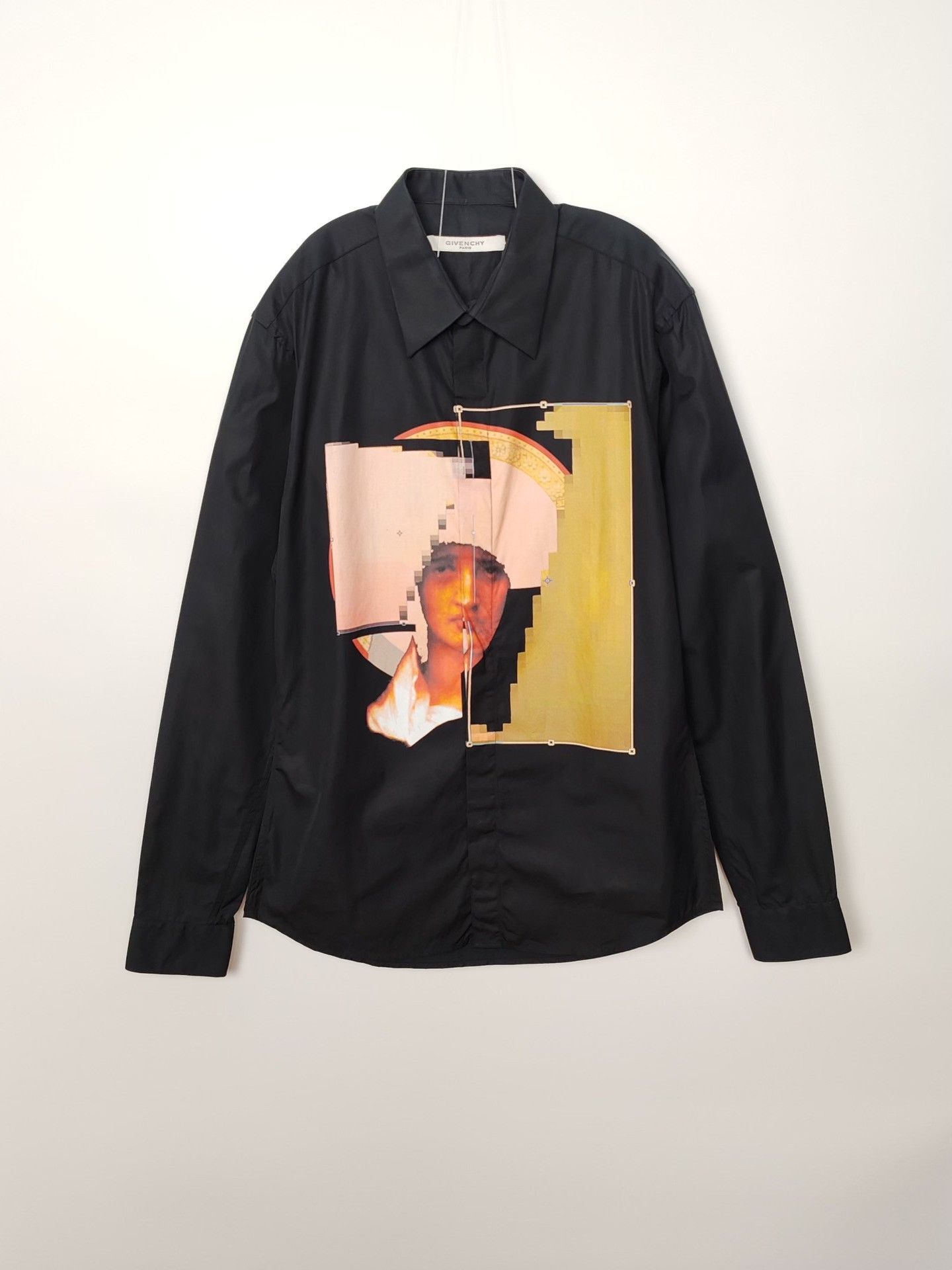 Givenchy Givenchy Graphic Pixel Print Shirt Size M Size US M / EU 48-50 / 2 - 2 Thumbnail