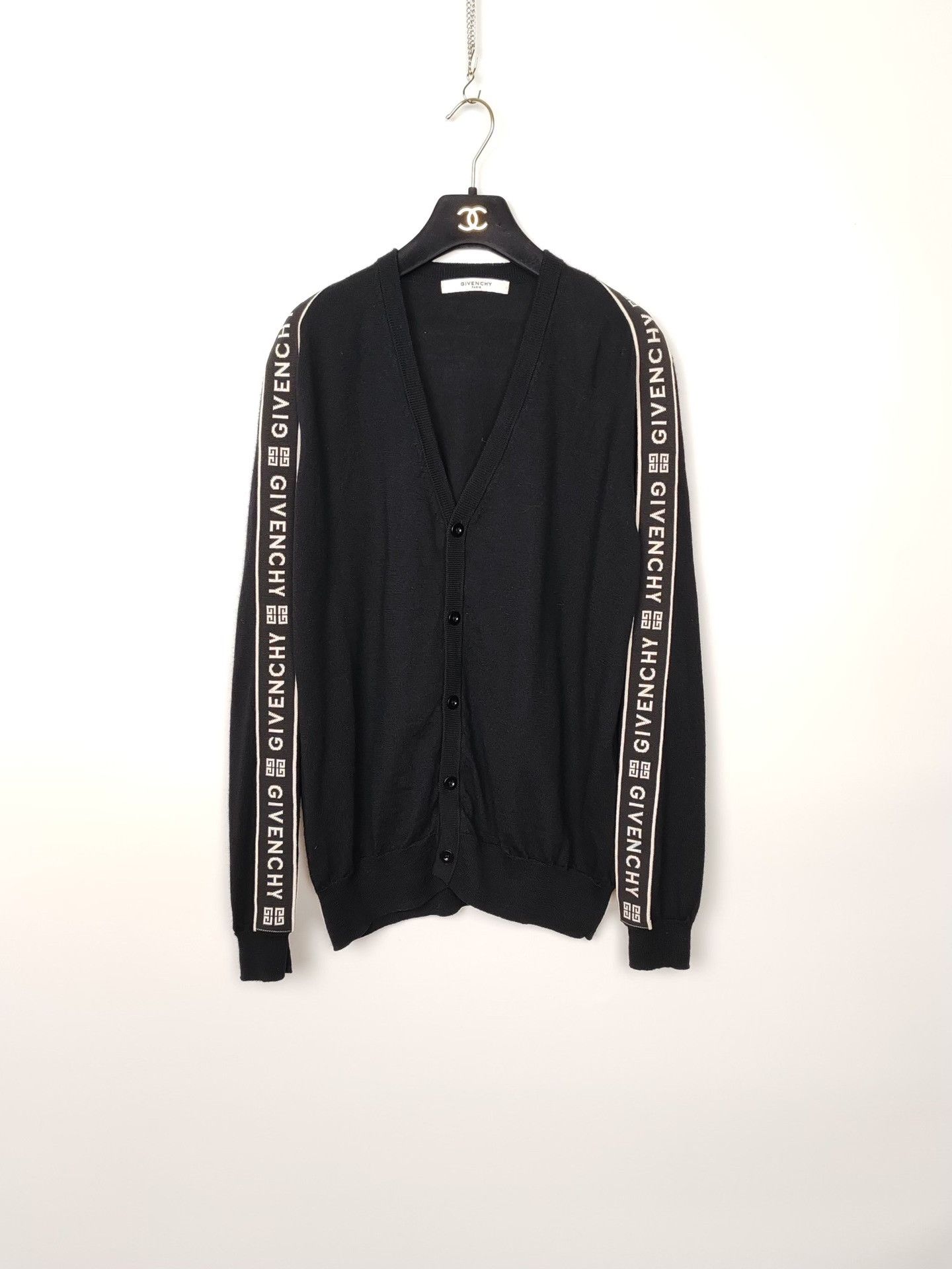 Givenchy Givenchy Logo Tape Cardigan Size M Size US M / EU 48-50 / 2 - 2 Thumbnail