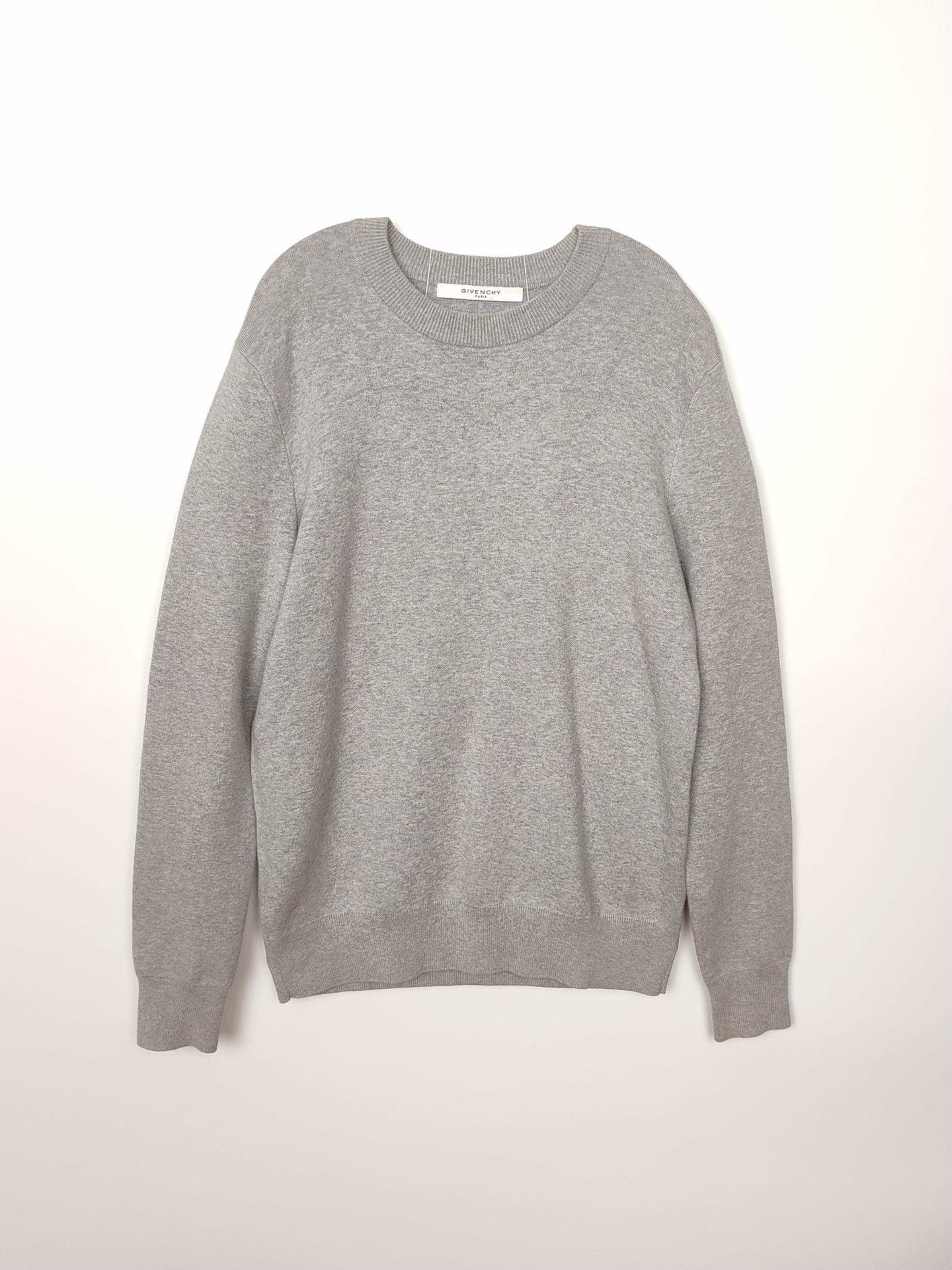 Givenchy Givenchy Embossed Star Sweatshirt Size S Size US S / EU 44-46 / 1 - 2 Thumbnail