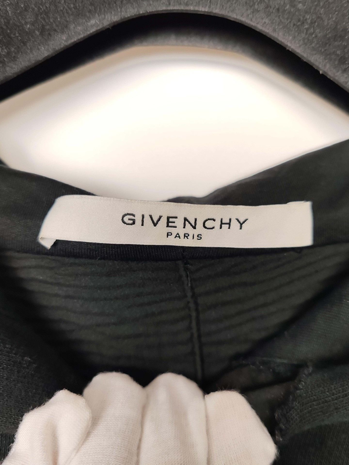 Givenchy Givenchy Distressed Logo Hoodie Size XS Size US XS / EU 42 / 0 - 4 Thumbnail