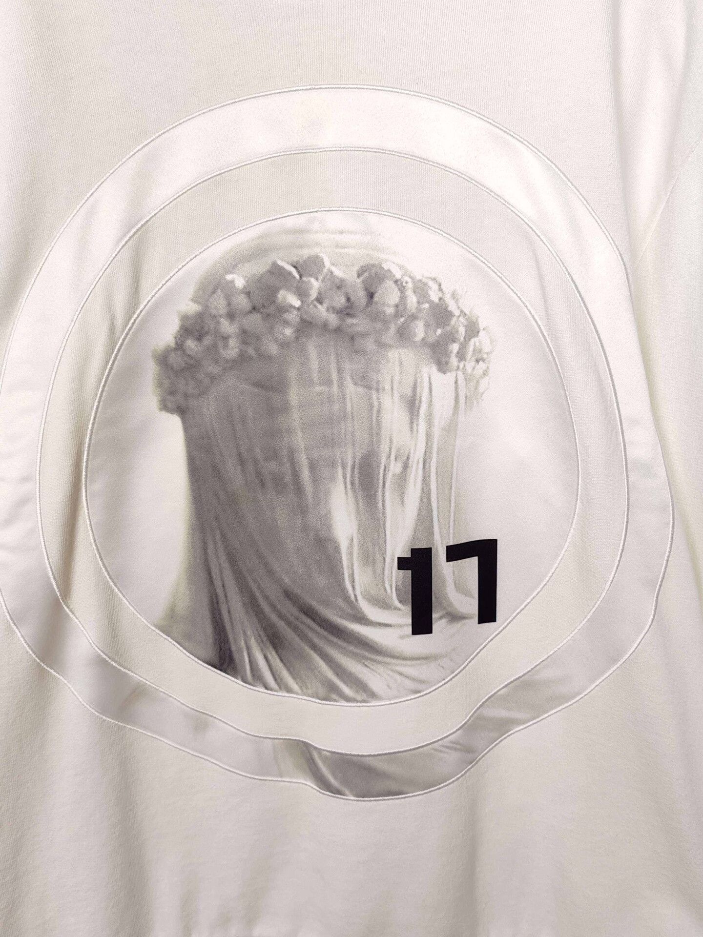 Givenchy Givenchy Veiled Sculpture Sweatshirt Size XS Size US XS / EU 42 / 0 - 5 Thumbnail