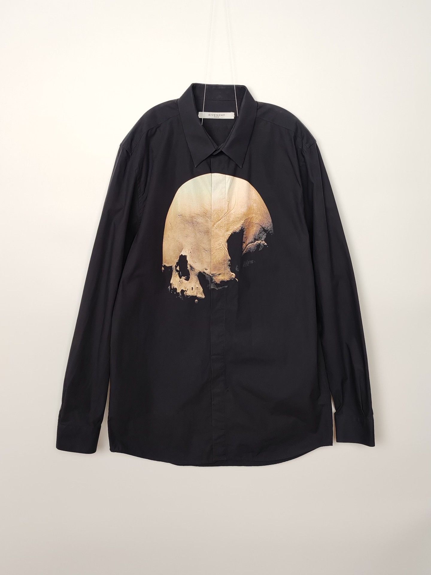 Givenchy Givenchy Skull Print Button Up Shirt Size M Size US M / EU 48-50 / 2 - 2 Thumbnail