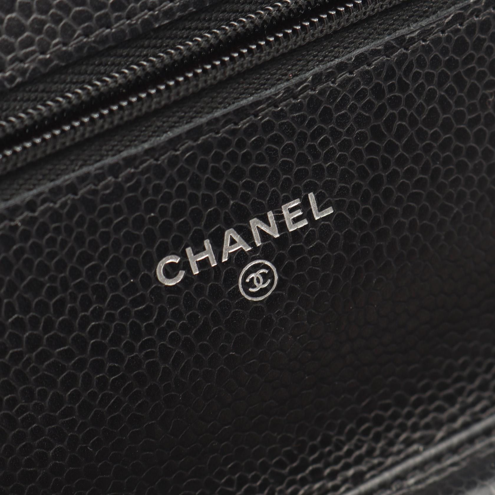 Chanel Chanel Chanel Matelasse Grained Calf Shoulder Bag Leather Shoulder Bag DUTY FREE for USA Size ONE SIZE - 4 Thumbnail