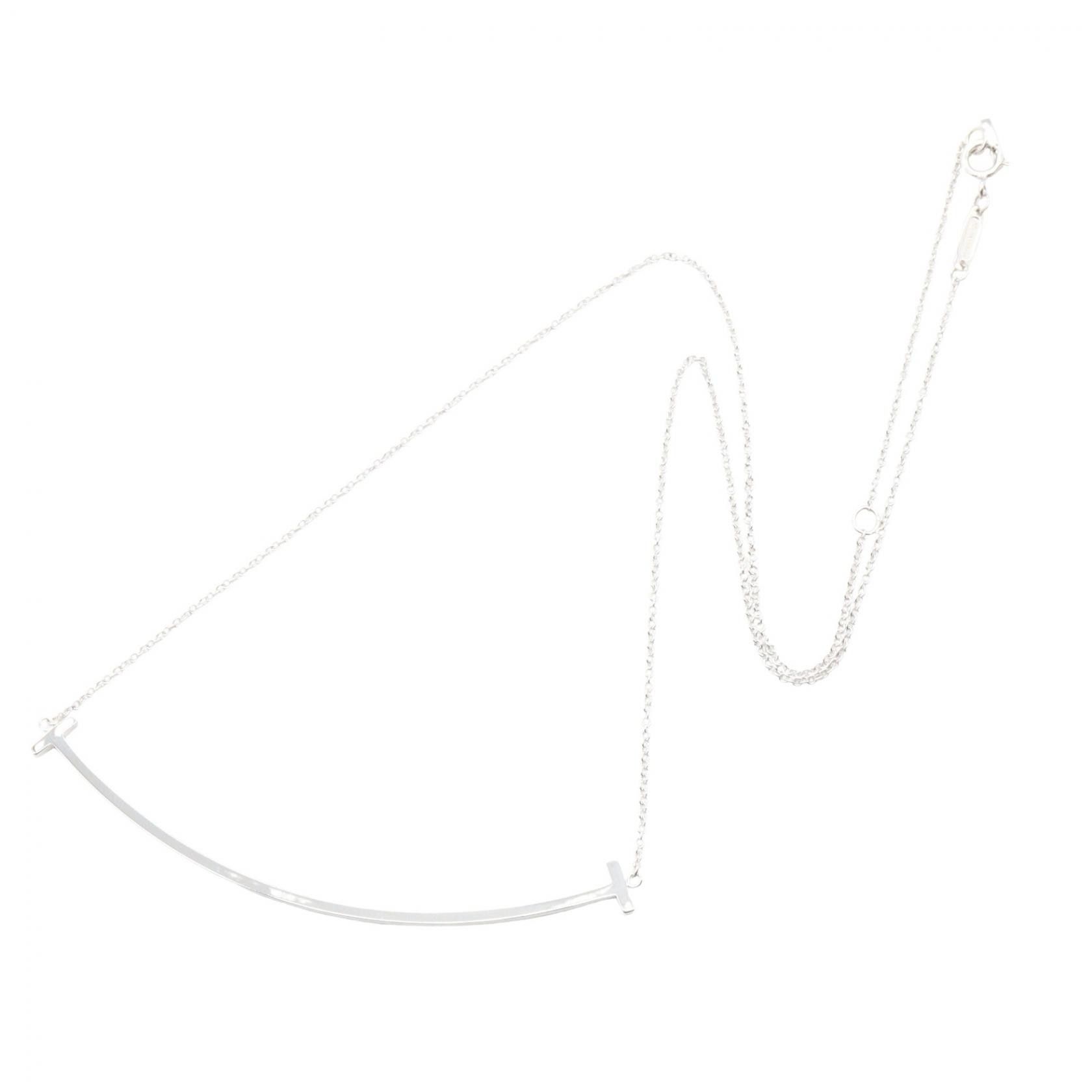 Tiffany & Co. Tiffany & Co. Tiffany & Co. T Smile Large Au750 Necklace Precious Metal Necklace DUTY FREE for USA Size ONE SIZE - 2 Thumbnail