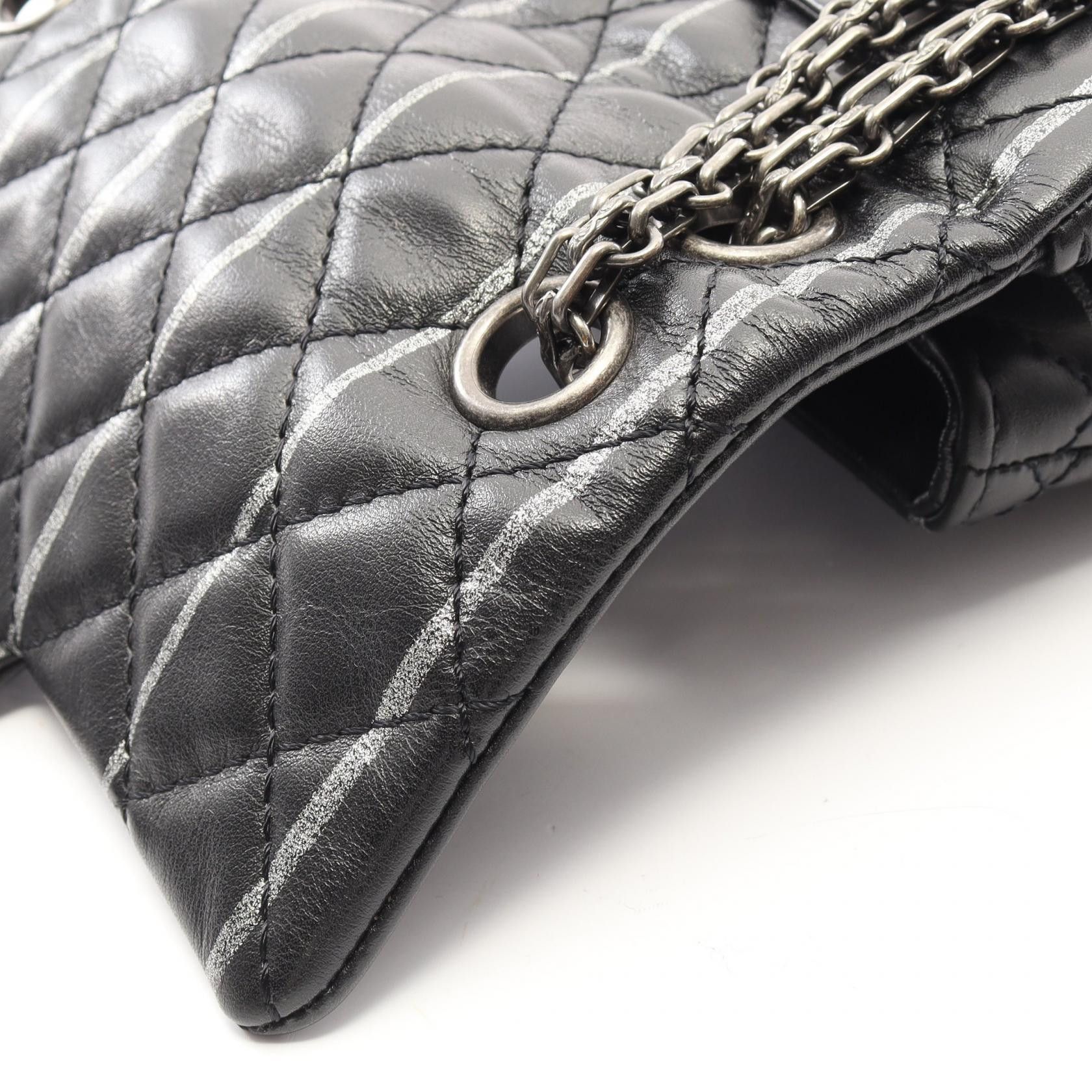 Chanel Chanel Chanel 2.55 Mini Matelasse Lambskin Shoulder Bag Leather Shoulder Bag DUTY FREE for USA Size ONE SIZE - 8 Thumbnail