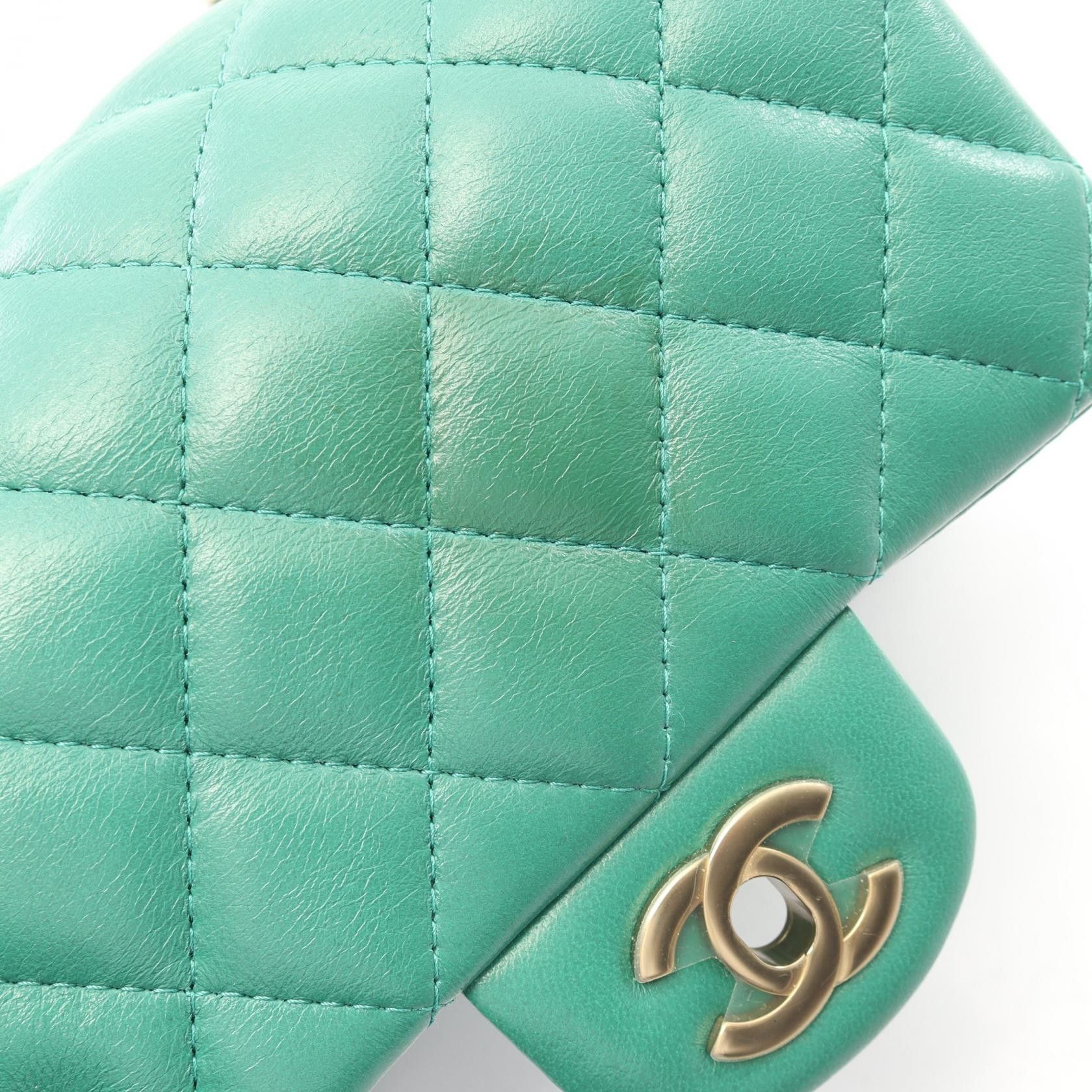 Chanel Chanel Chanel Mini Matelasse Lambskin Shoulder Bag Leather Shoulder Bag DUTY FREE for USA Size ONE SIZE - 8 Thumbnail