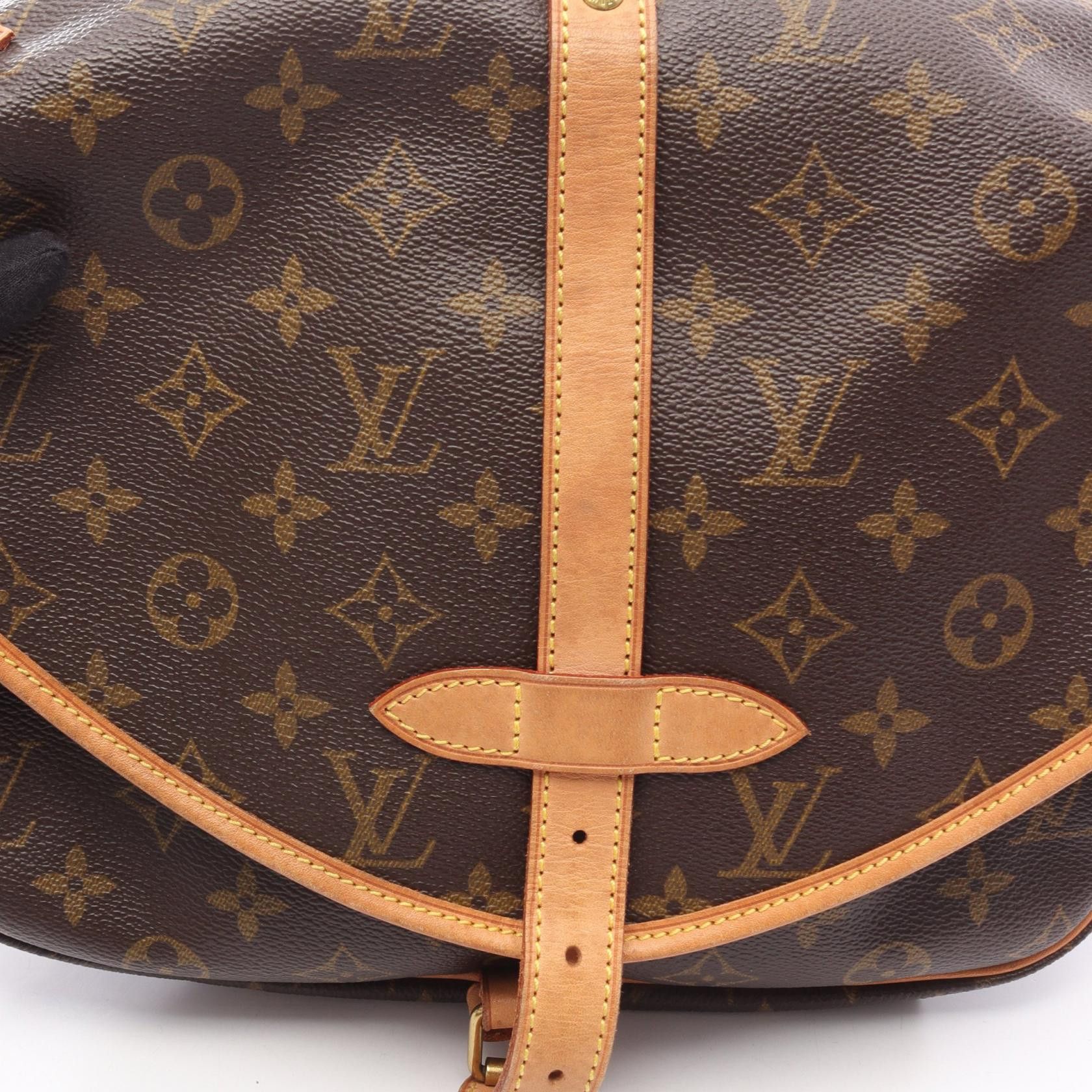 Louis Vuitton Louis Vuitton Louis Vuitton Saumur 30 Monogram Shoulder Bag Textile Shoulder Bag M42256 DUTY FREE for USA Size ONE SIZE - 8 Thumbnail