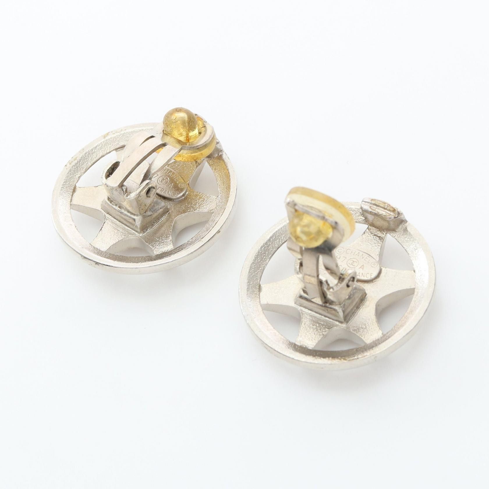Chanel Chanel Chanel Coco Mark Clip Earrings Metal Earrings DUTY FREE for USA Size ONE SIZE - 2 Thumbnail