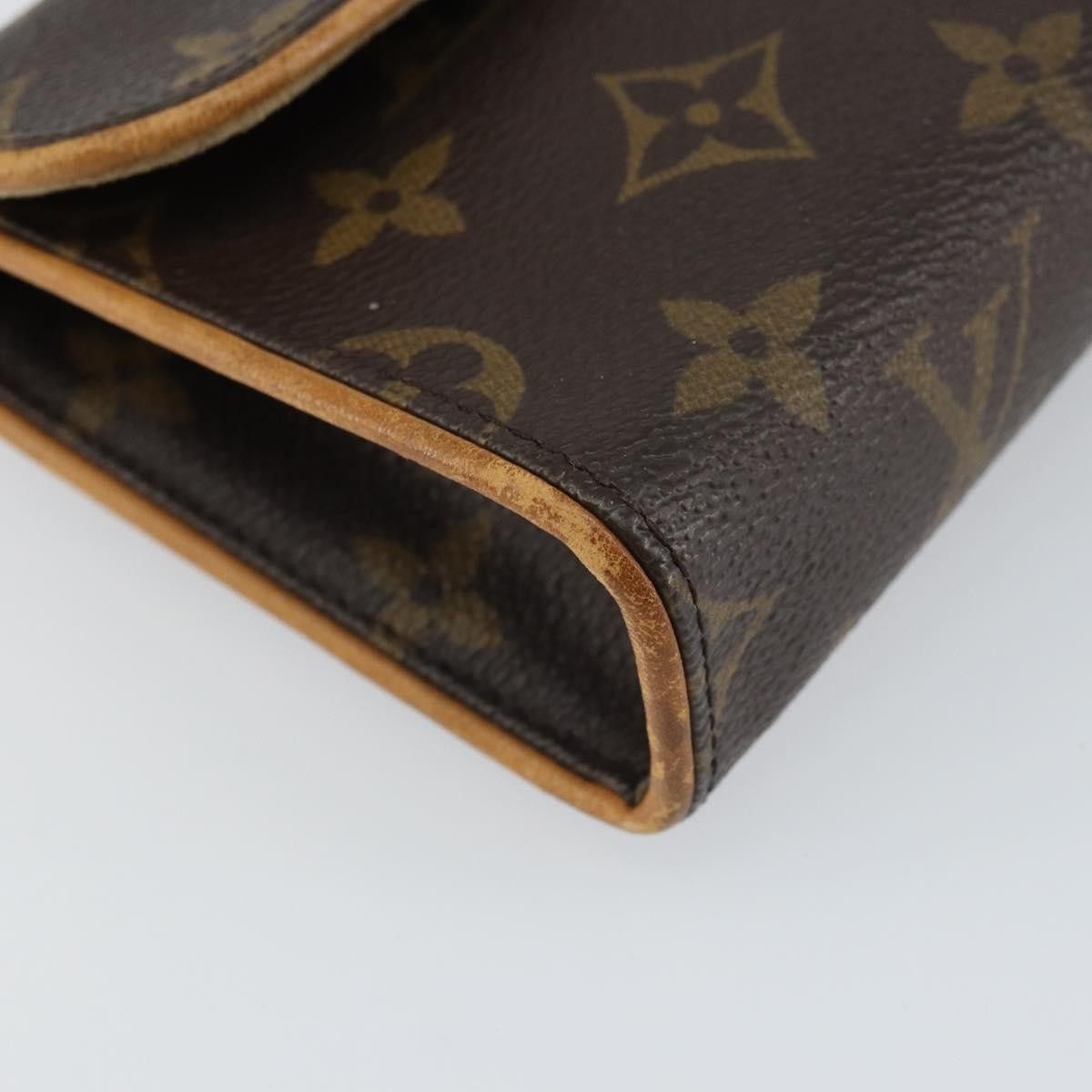 Louis Vuitton Louis Vuitton Florentine Waist Monogram Canvas Size ONE SIZE - 8 Thumbnail
