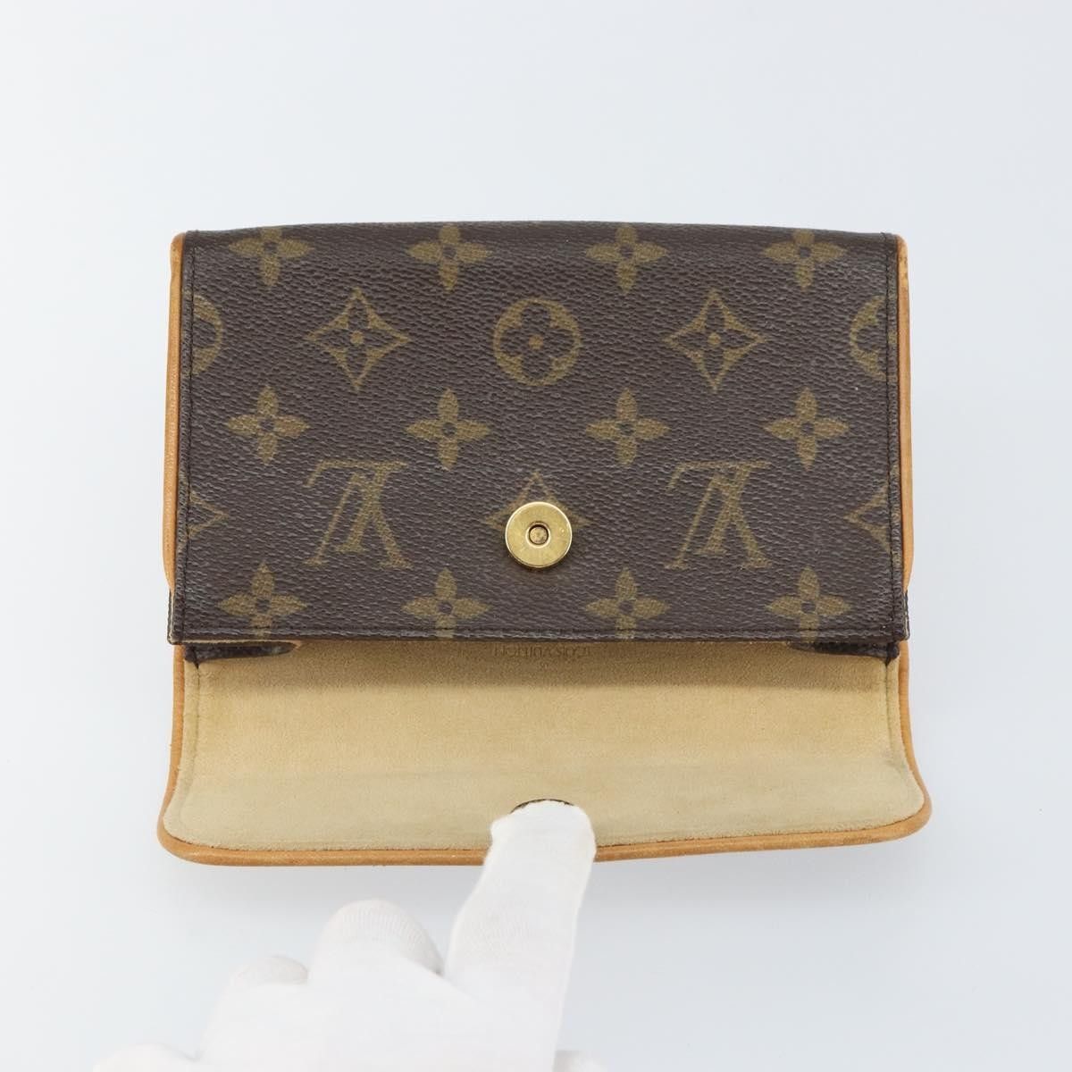 Louis Vuitton Louis Vuitton Florentine Waist Monogram Canvas Size ONE SIZE - 12 Thumbnail