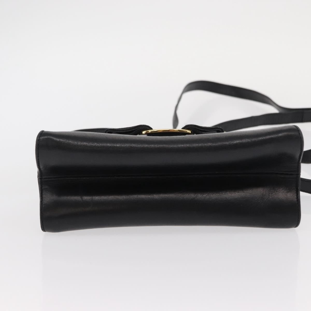 Salvatore Ferragamo Salvatore Ferragamo Vintage Vara Bow Top Handle Leather Size ONE SIZE - 14 Thumbnail