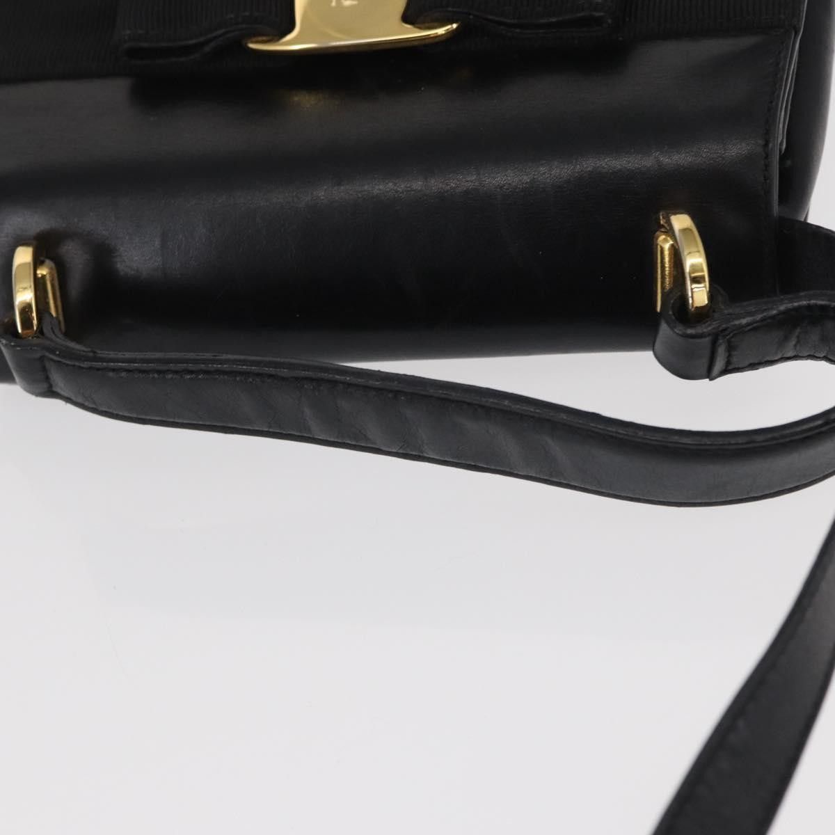Salvatore Ferragamo Salvatore Ferragamo Vintage Vara Bow Top Handle Leather Size ONE SIZE - 16 Thumbnail
