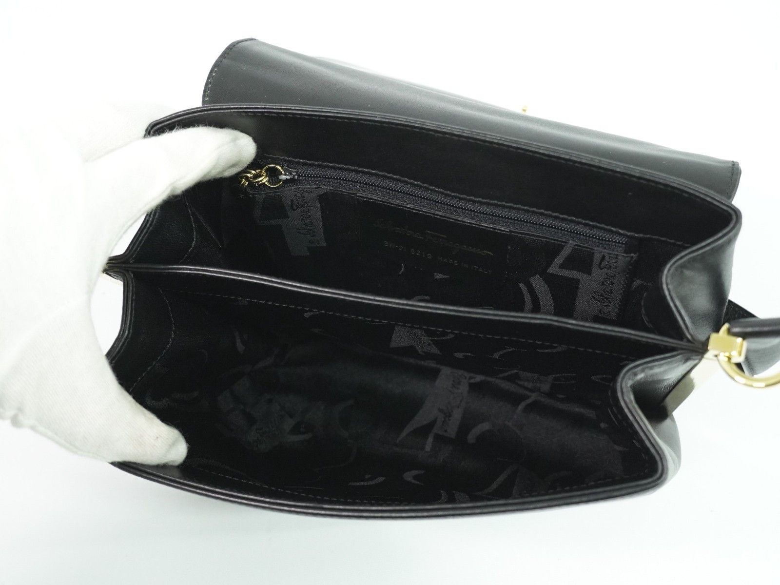 Salvatore Ferragamo Salvatore Ferragamo Vintage Leather Size ONE SIZE - 3 Thumbnail