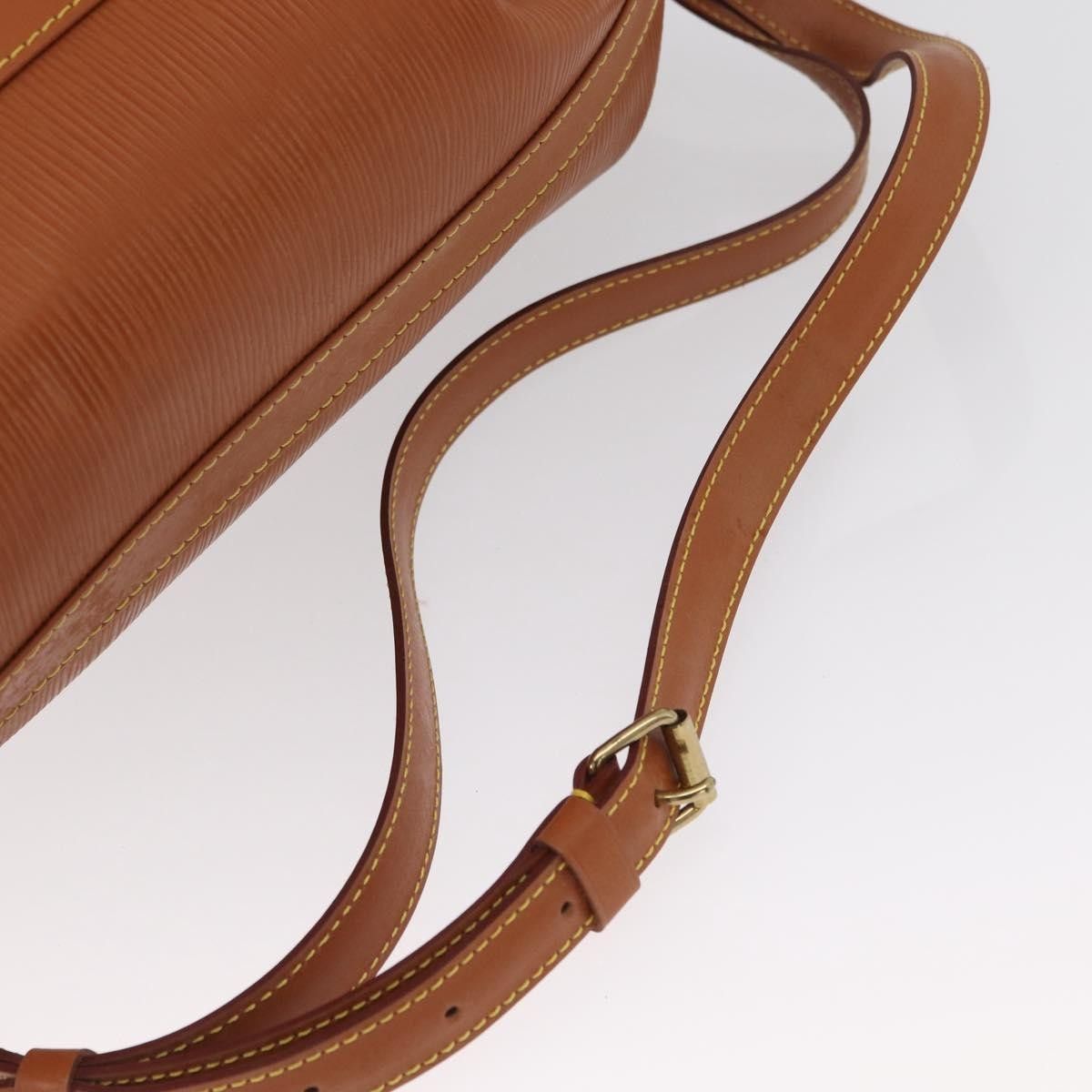 Louis Vuitton Louis Vuitton Randonnee Backpack Epi Leather Size ONE SIZE - 8 Thumbnail