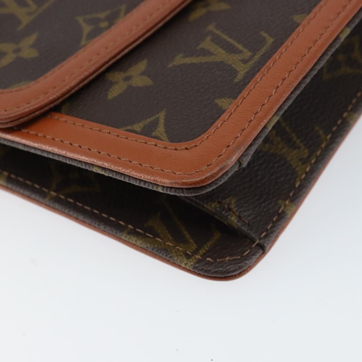 Louis Vuitton Louis Vuitton Dame Pochette Monogram Canvas Size ONE SIZE - 11 Thumbnail
